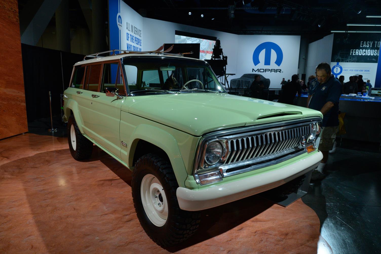 SEMA 2018 (105)