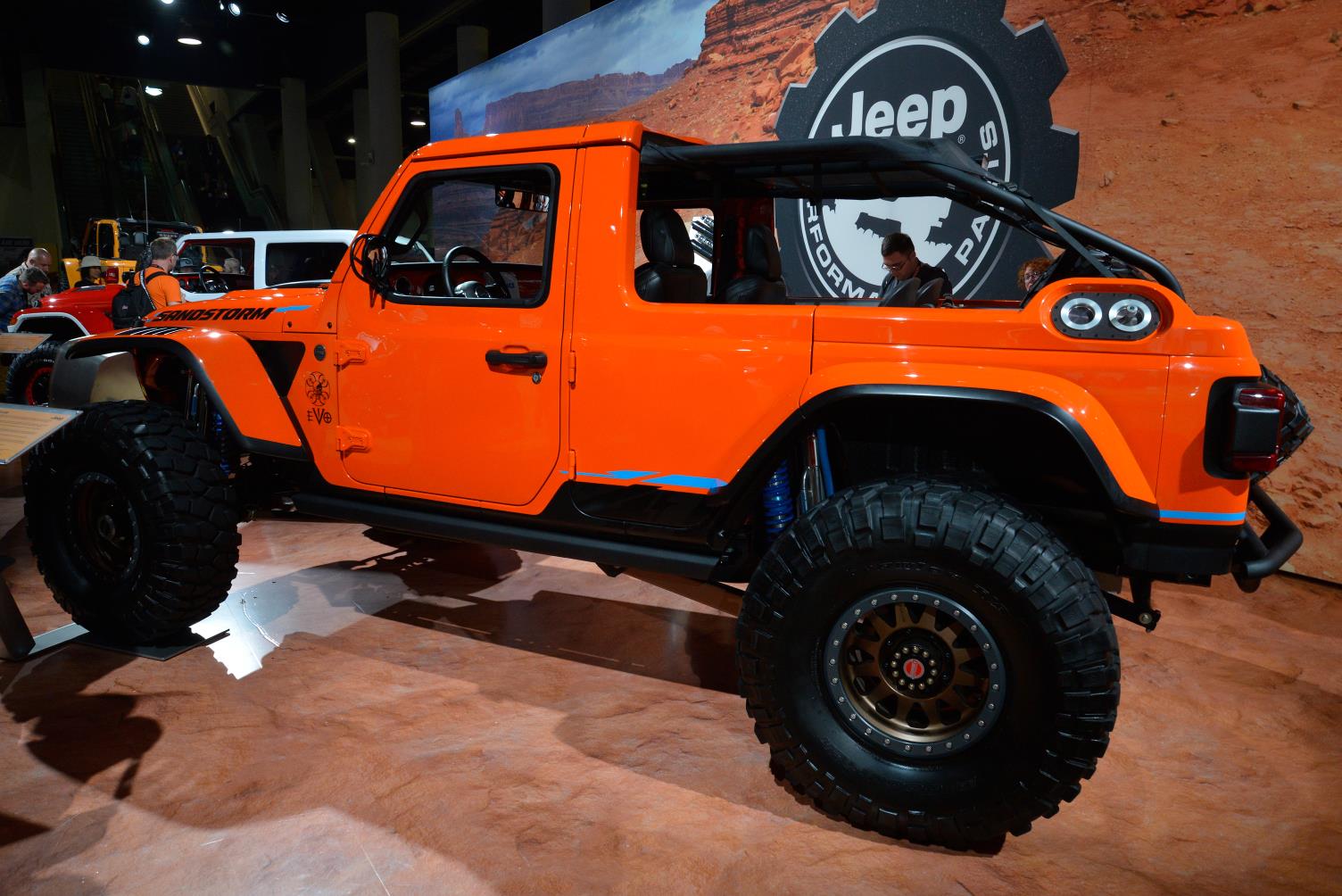 SEMA 2018 (106)