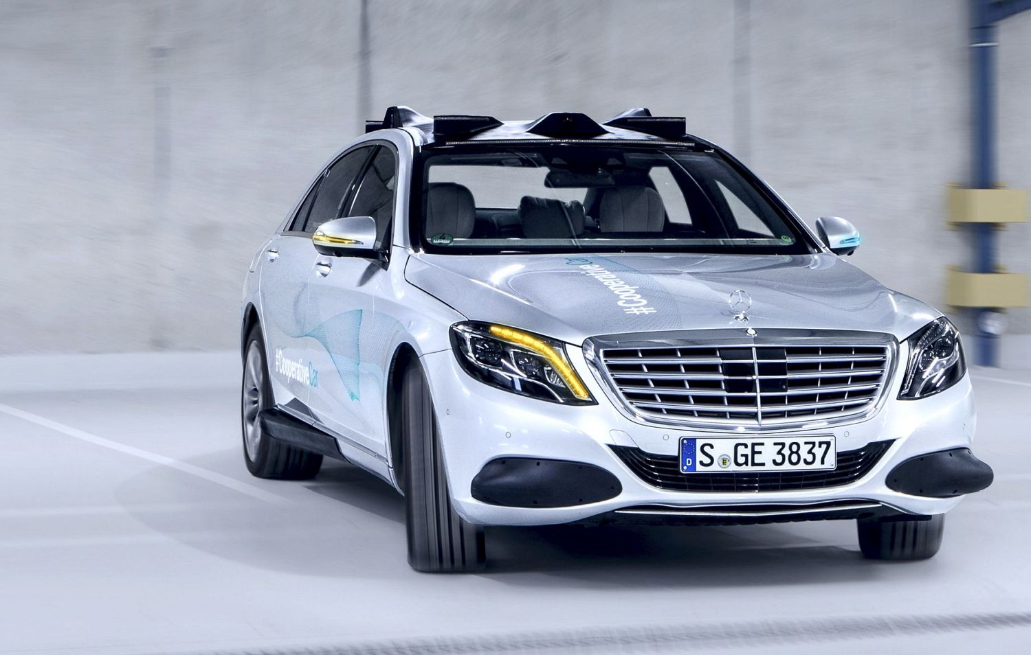 Mercedes-Benz FutureInsight: „Human first“: Empathie als Anker in der digitalen Transformation

Mercedes-Benz FutureInsight: “Human first”: empathy as anchor in the digital transformation