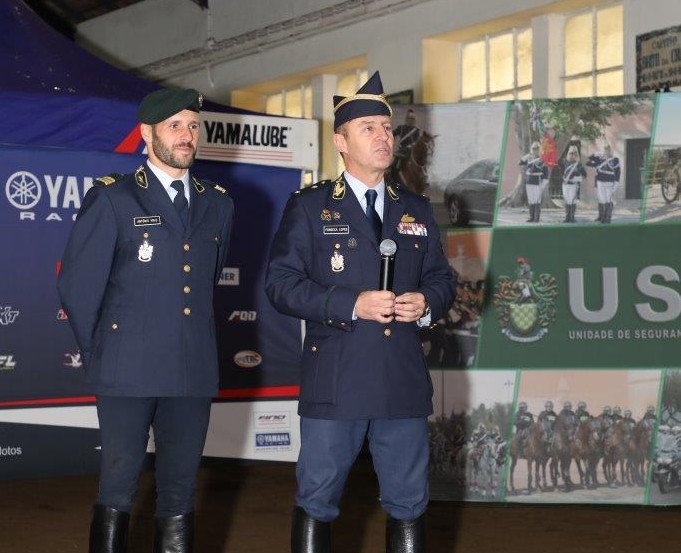 Antonio Maio com Brigadeiro General Pedro Miguel Andrade da Fonseca Lopes