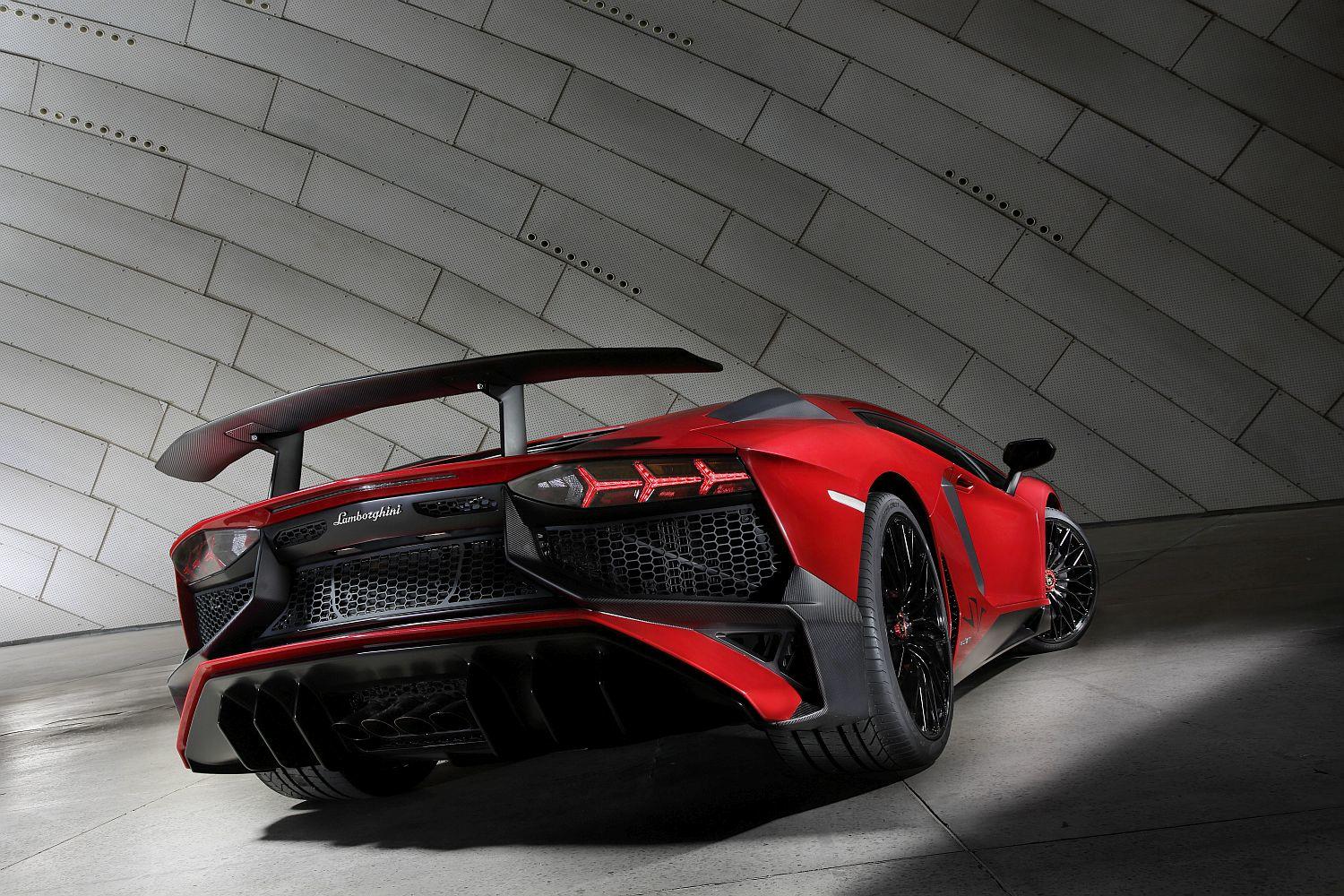 Lamborghini Aventador Superveloce (8)