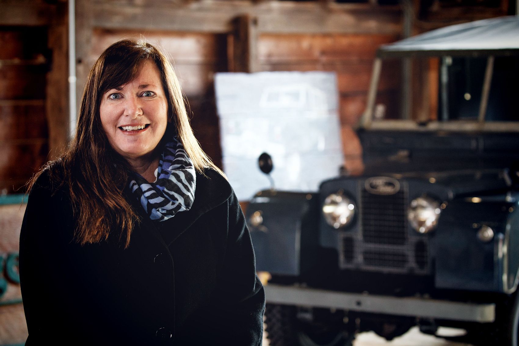 Land Rover Defender 2019 camo Kim Mccullough (2)