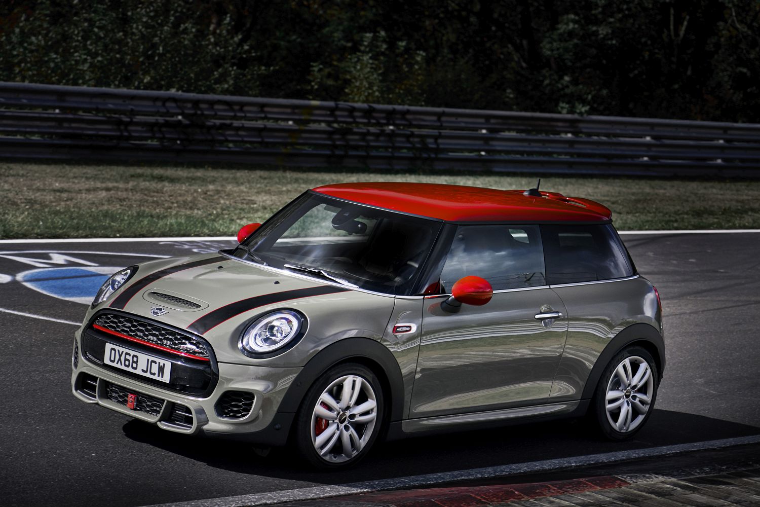 MINI John Cooper Works 2019 (10)
