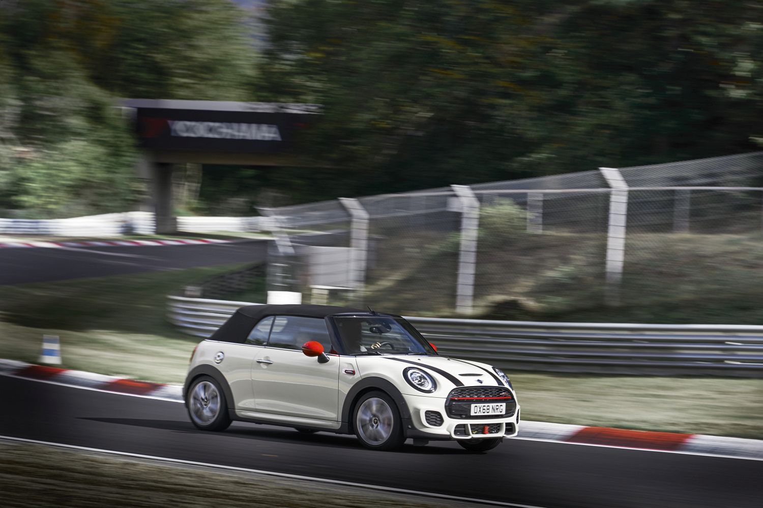 MINI John Cooper Works 2019 (25)