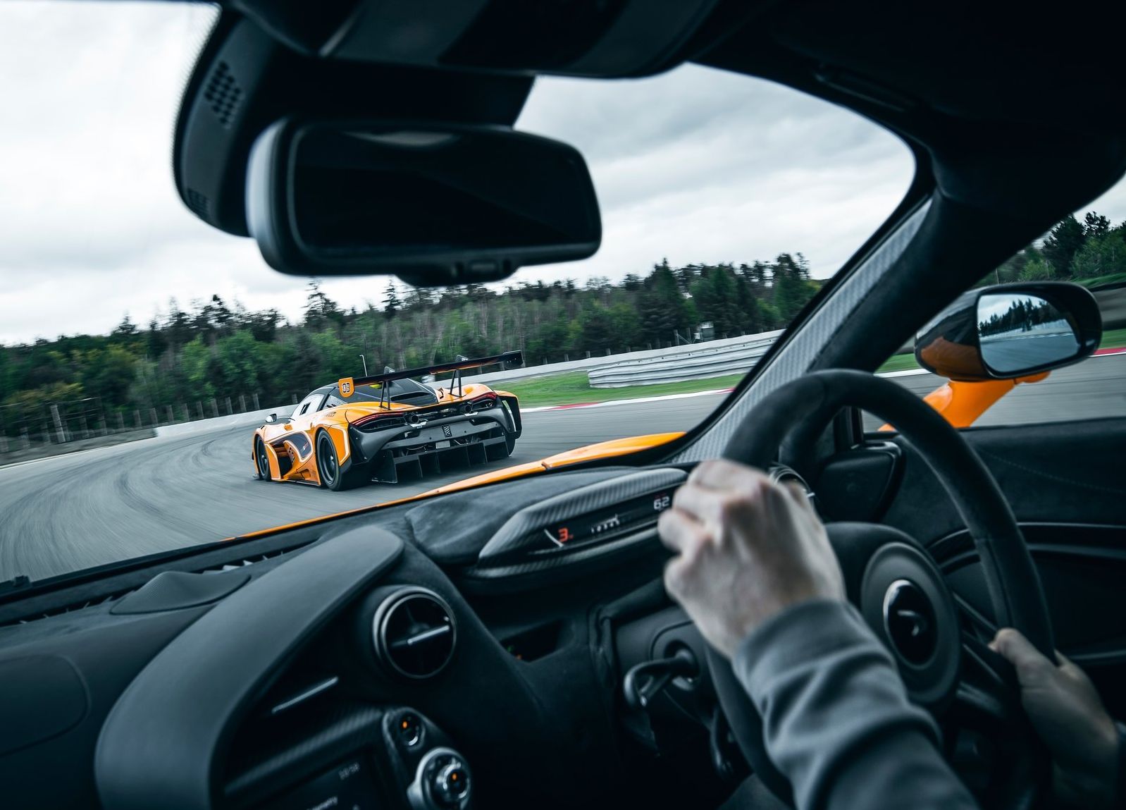 McLaren-720S_Track_Pack-2019-1600-08