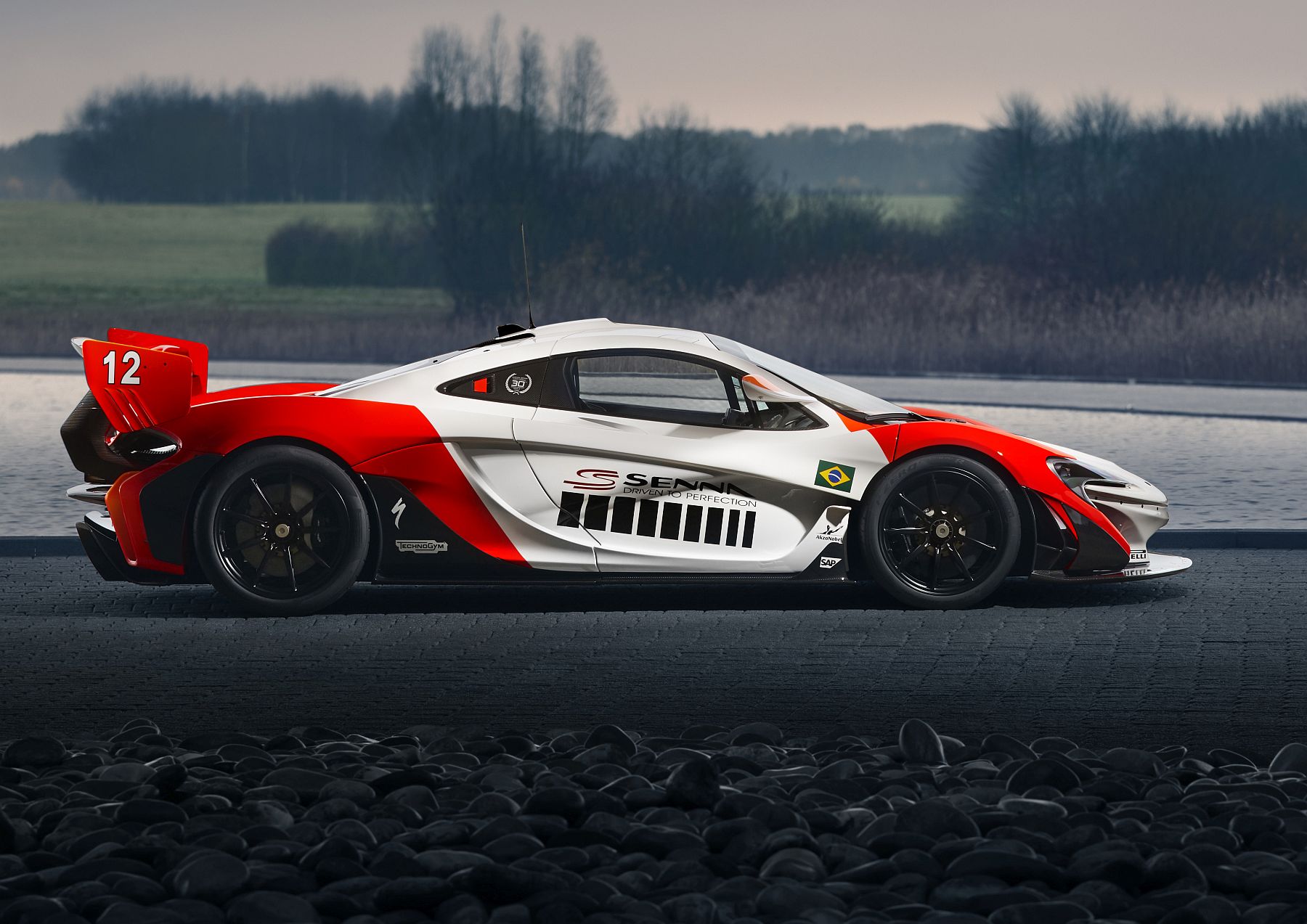 McLaren P1 GTR Senna (3)