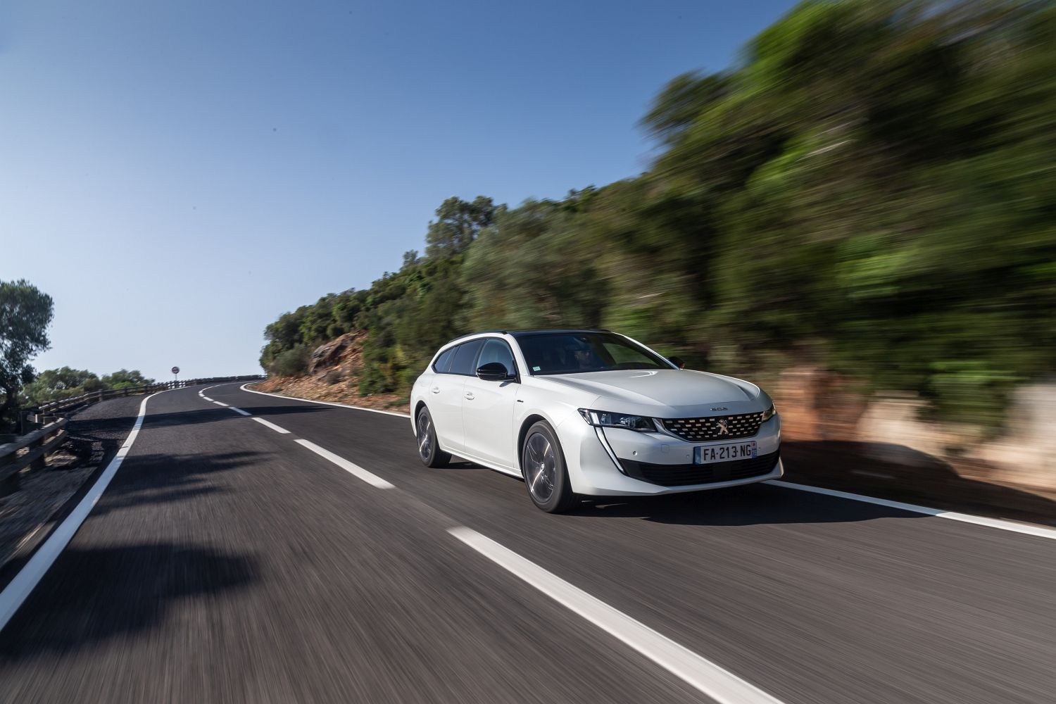 PEUGEOT_508SW_TESTDRIVE_1118TC-100