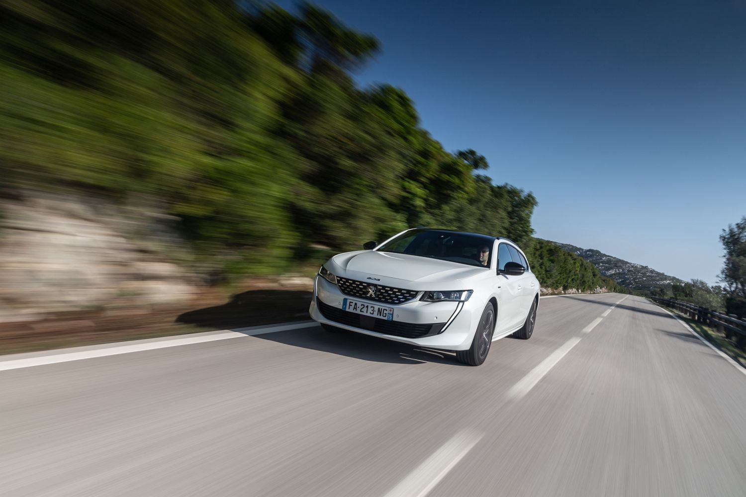 PEUGEOT_508SW_TESTDRIVE_1118TC-107