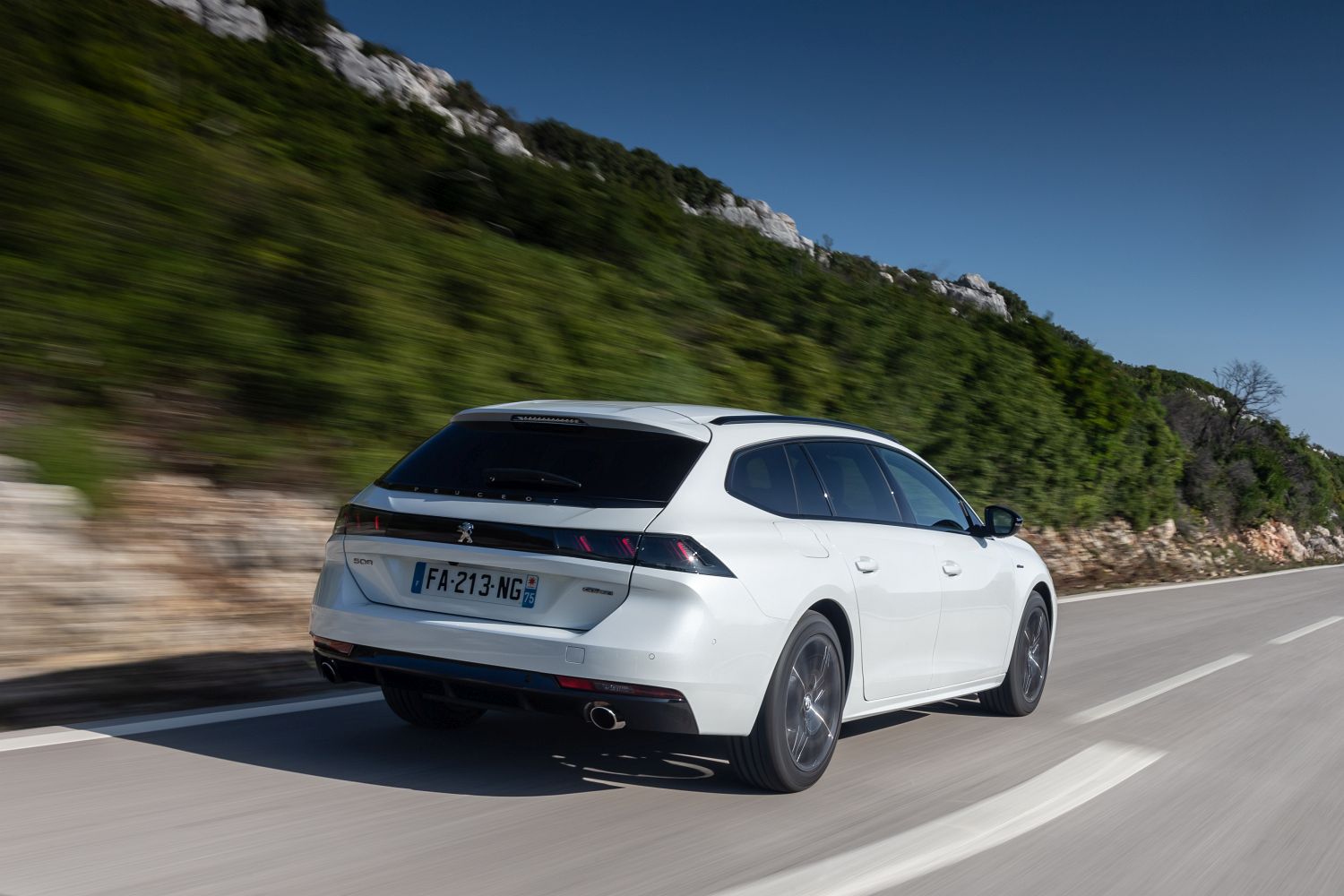 PEUGEOT_508SW_TESTDRIVE_1118TC-109