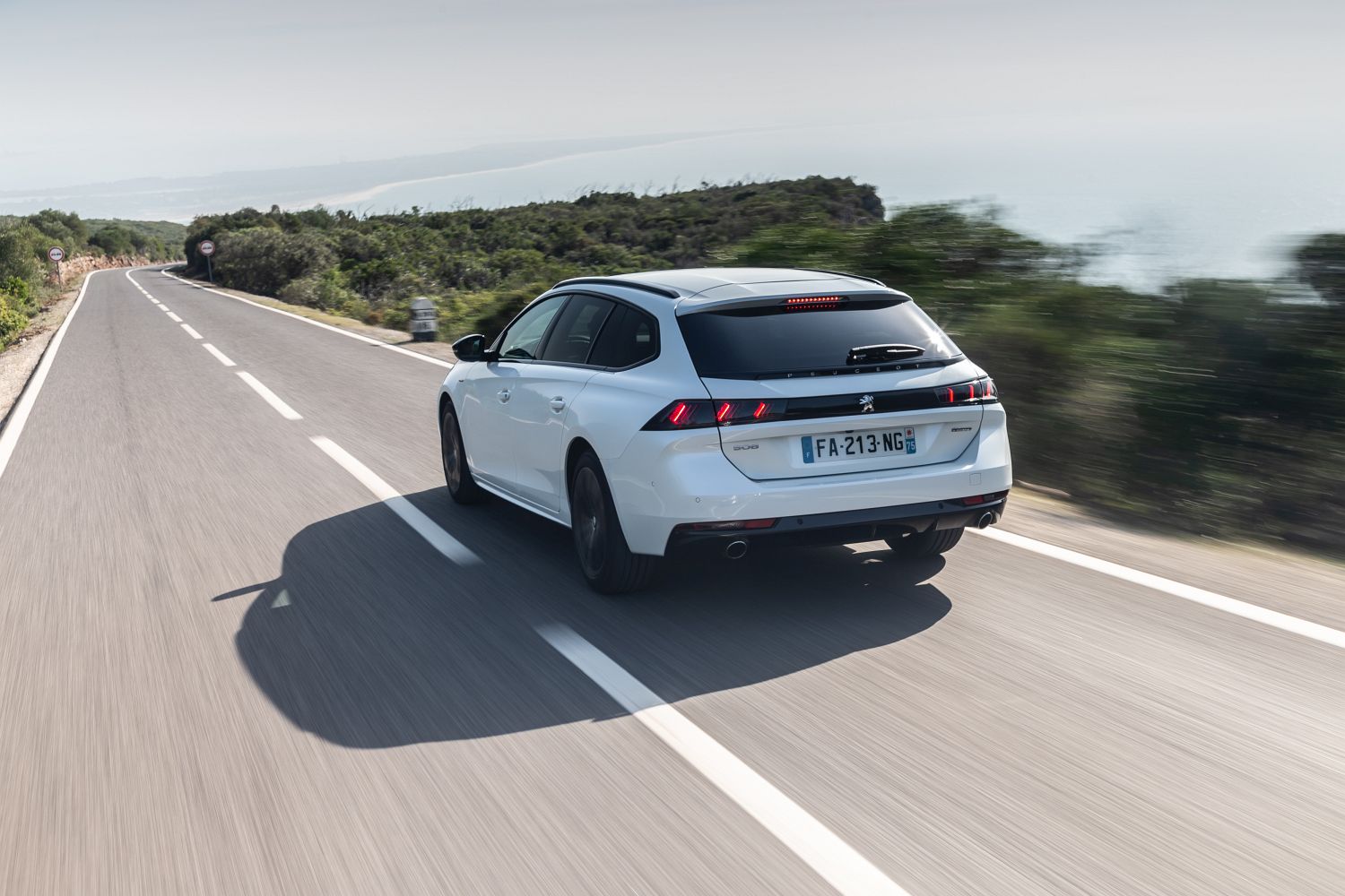 PEUGEOT_508SW_TESTDRIVE_1118TC-111