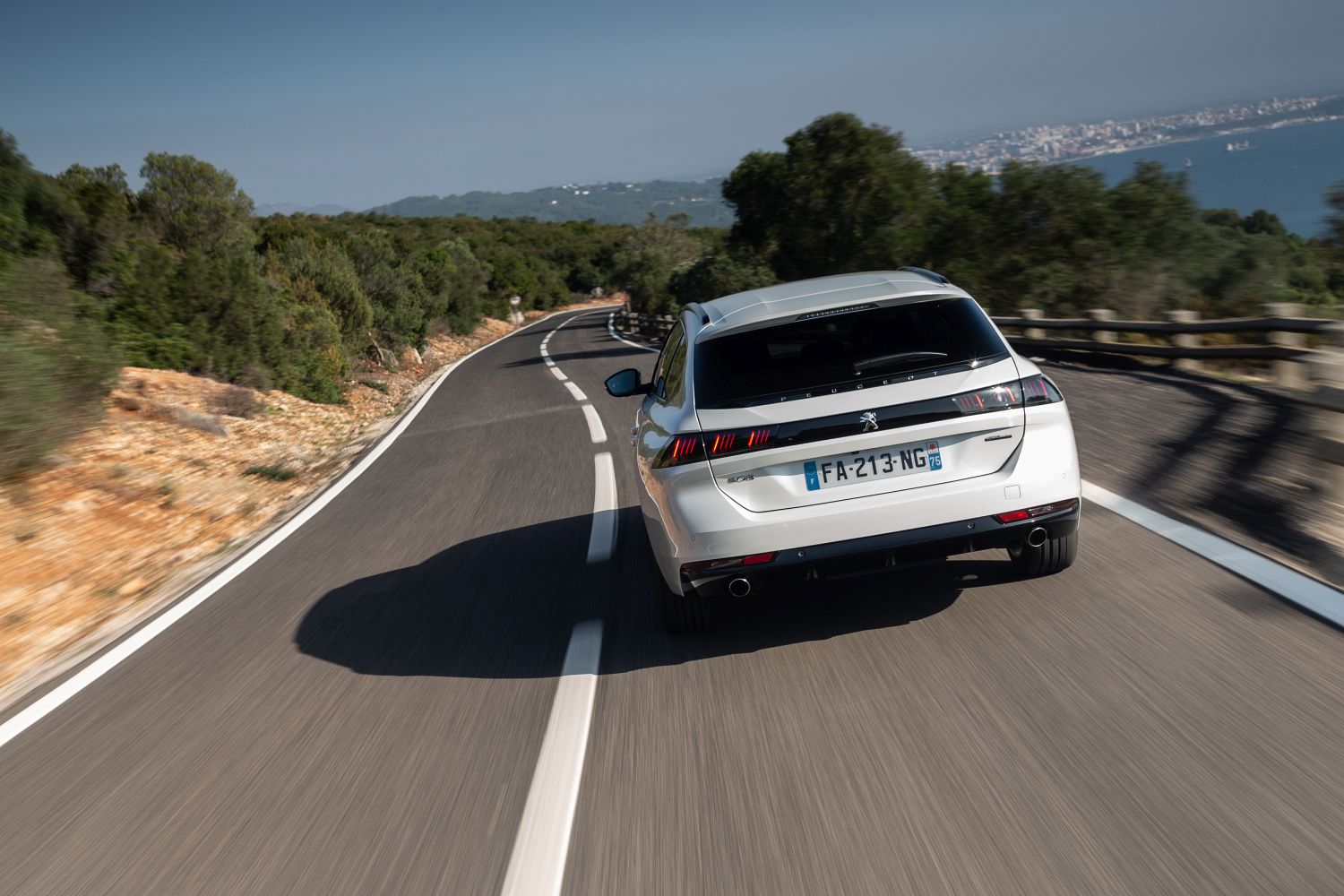 PEUGEOT_508SW_TESTDRIVE_1118TC-113