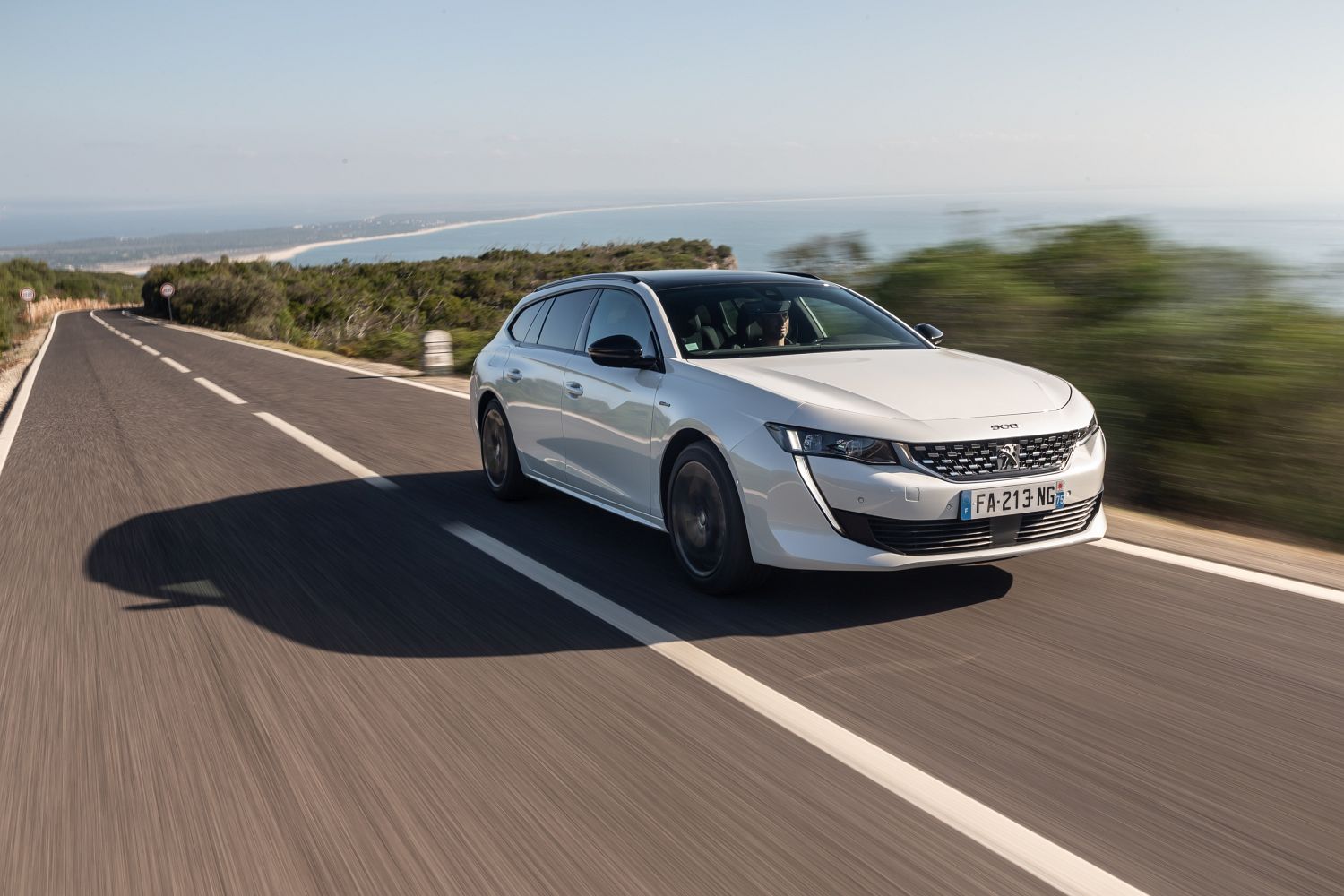 PEUGEOT_508SW_TESTDRIVE_1118TC-145