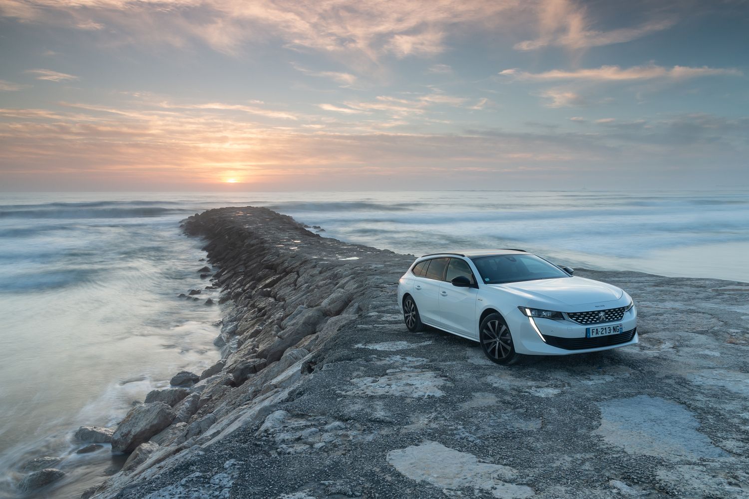 PEUGEOT_508SW_TESTDRIVE_1118TC-177