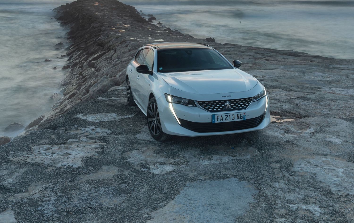 PEUGEOT_508SW_TESTDRIVE_1118TC-179