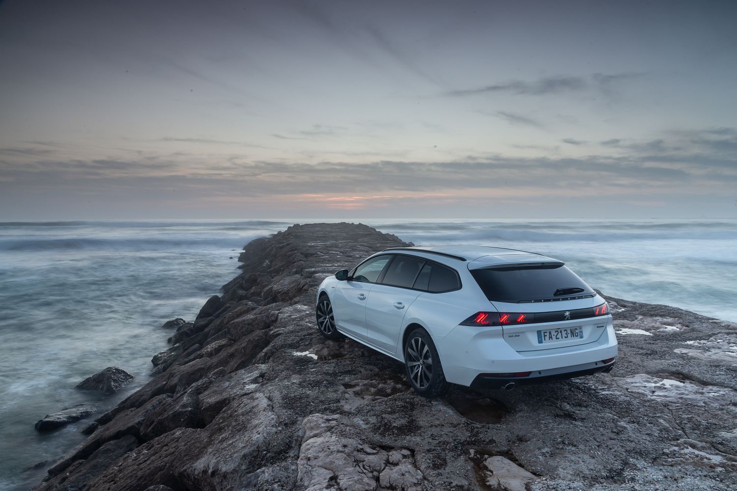 PEUGEOT_508SW_TESTDRIVE_1118TC-181