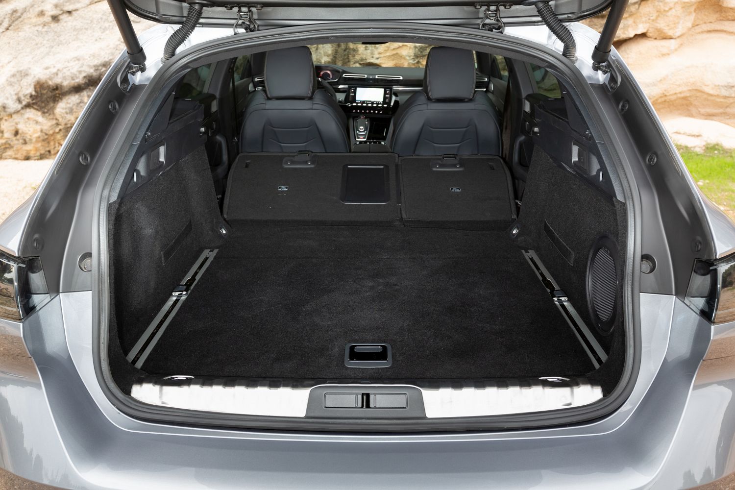 PEUGEOT_508SW_TESTDRIVE_1118TC-194