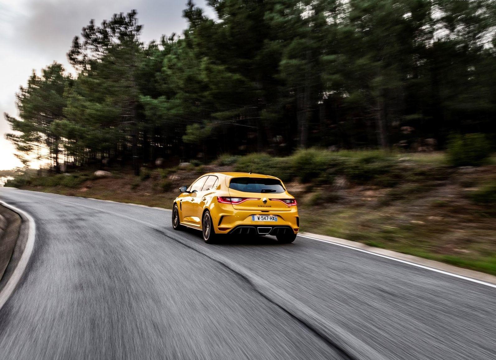 Renault-Megane_RS_Trophy-2019-1600-2e