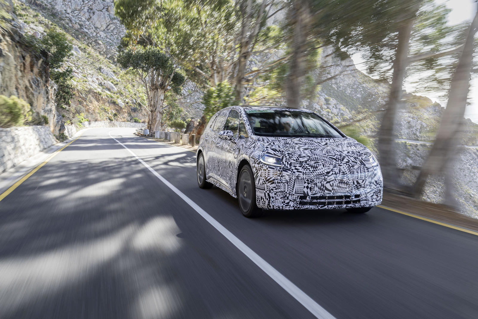 Volkswagen ID. approval drive