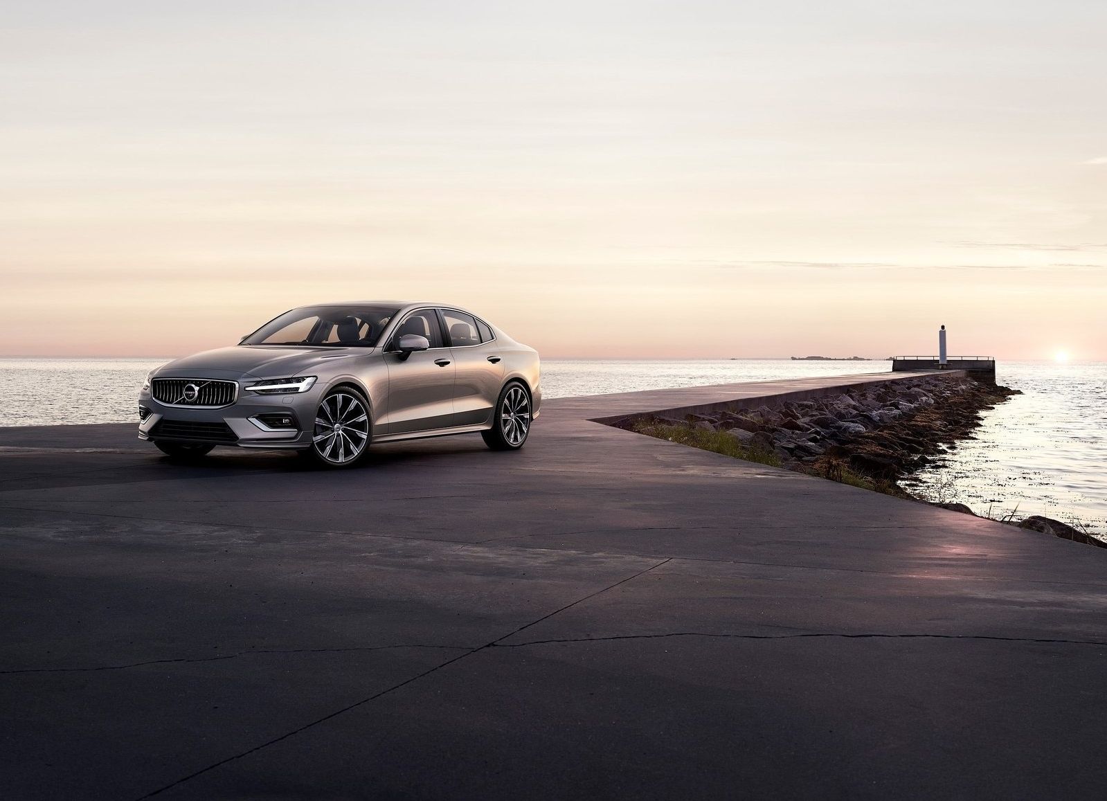 Volvo-S60-2019-1600-08