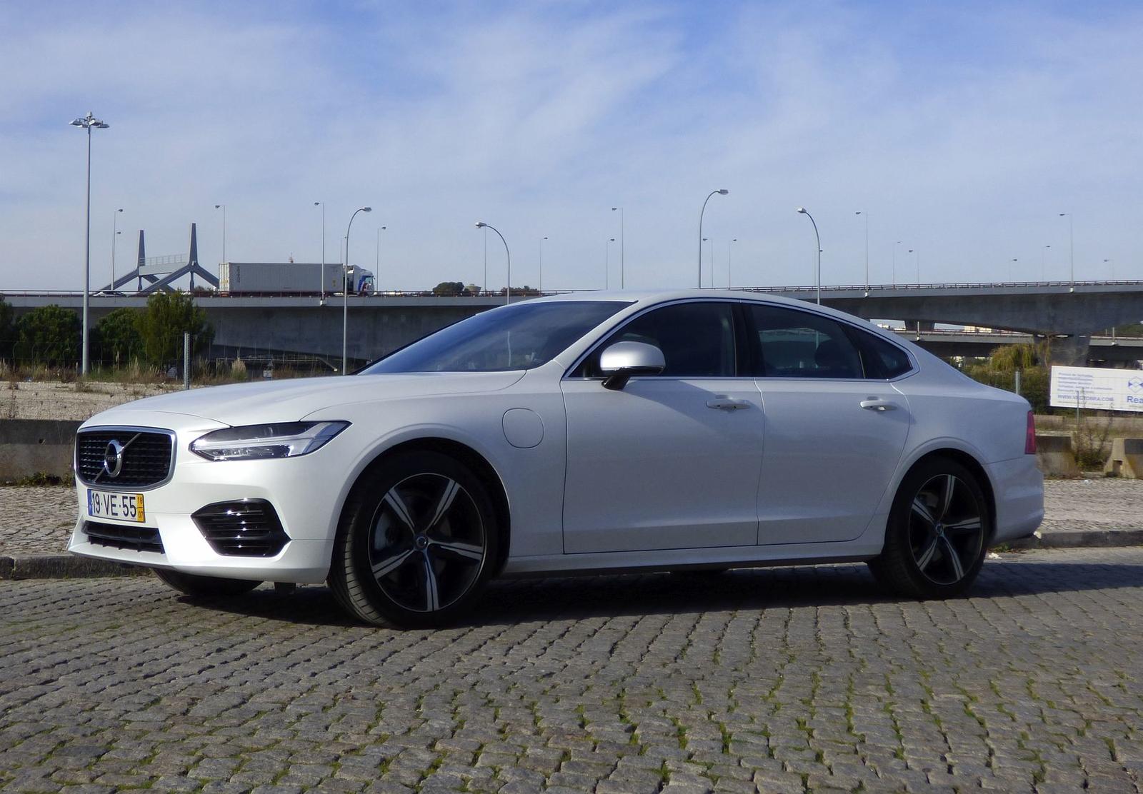 volvo v90 T8_4
