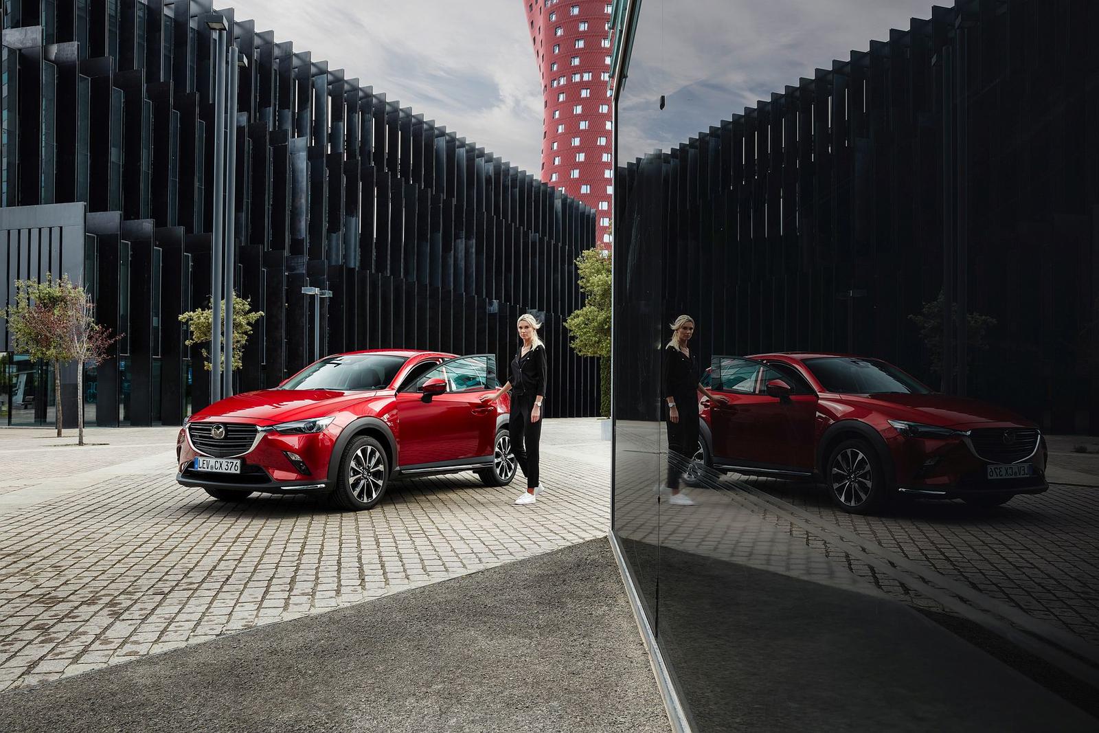 05_2018_MAZDA_CX-3_STILL_FRONT