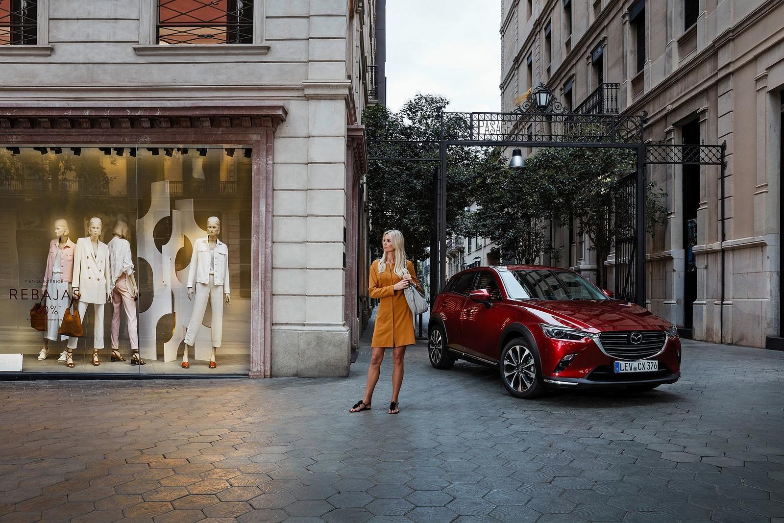 07_2018_MAZDA_CX-3_STILL_FRONT