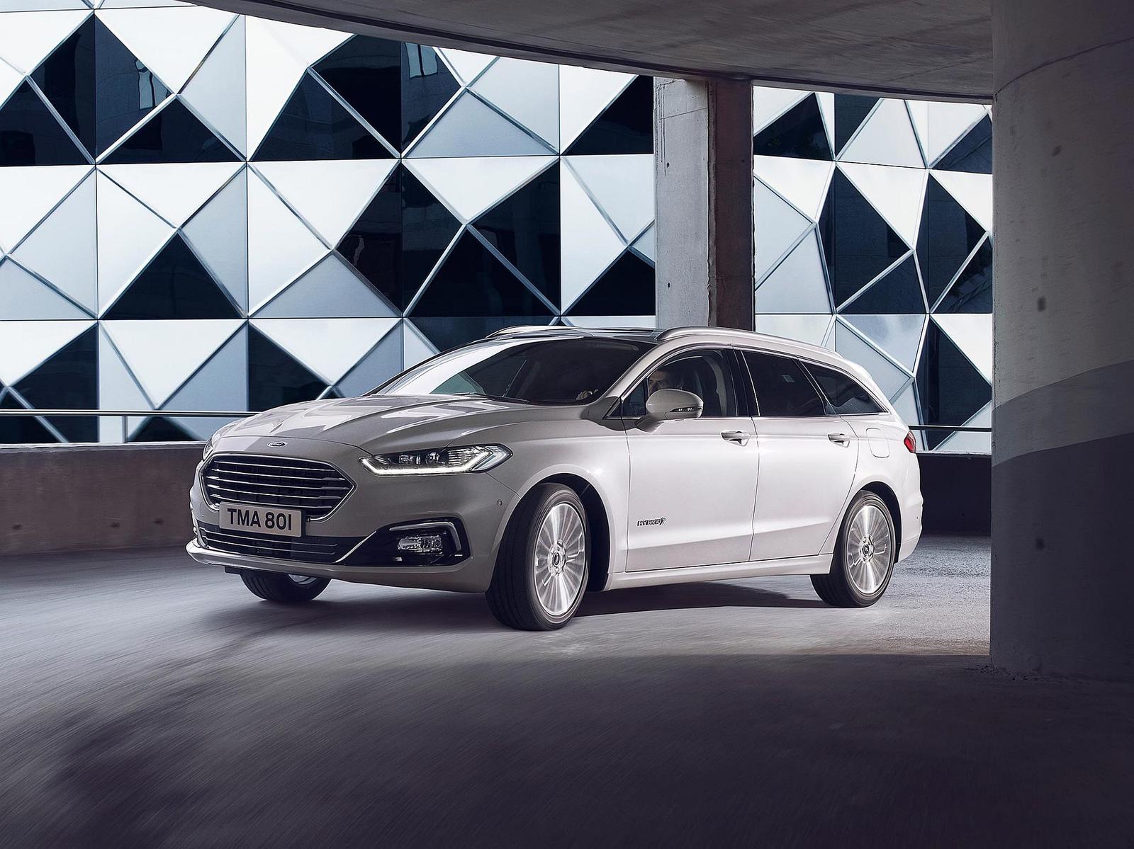 2019FordMondeo-Hybrid_01-LOW