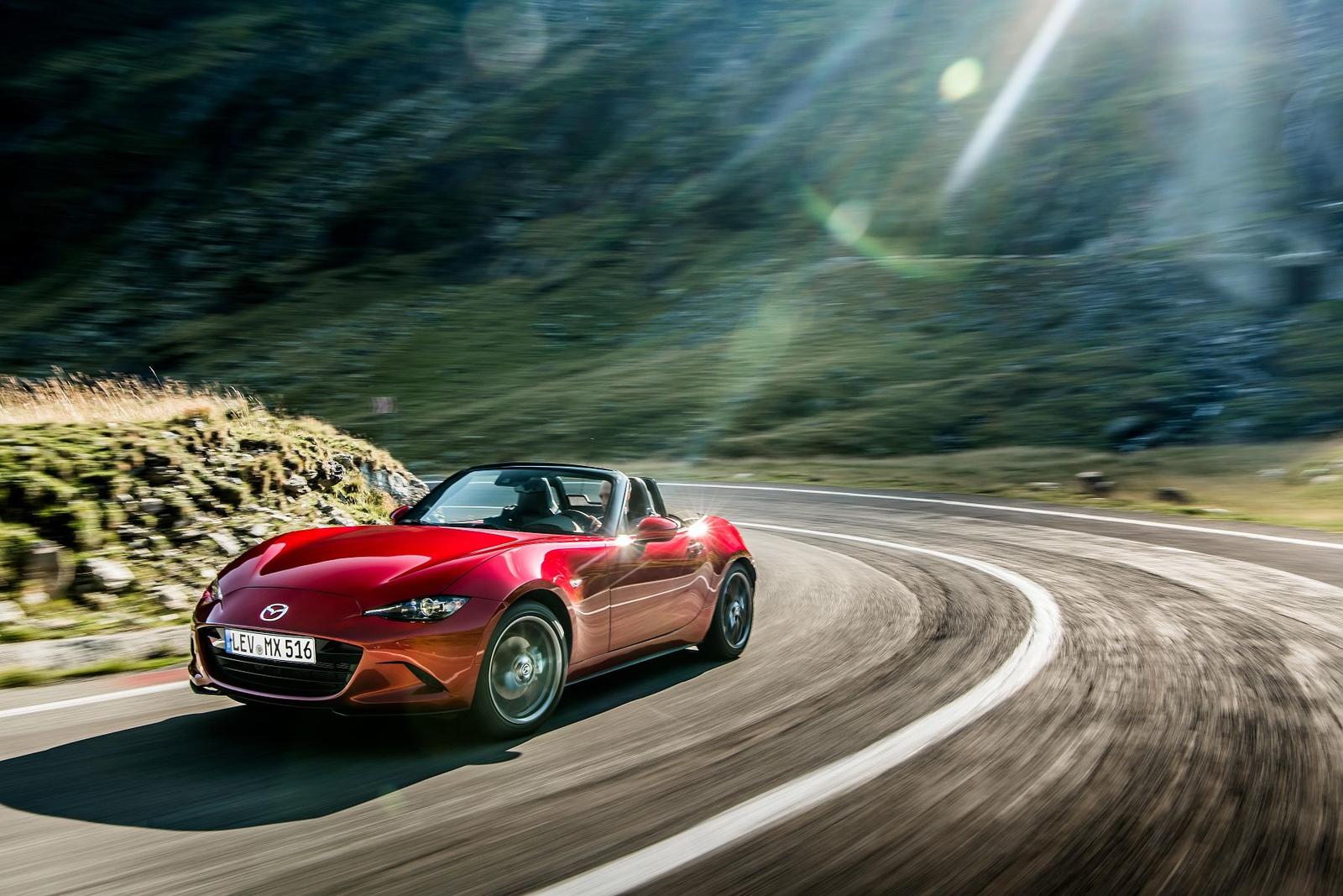2019MX-5_SoulRedCrystal (2)