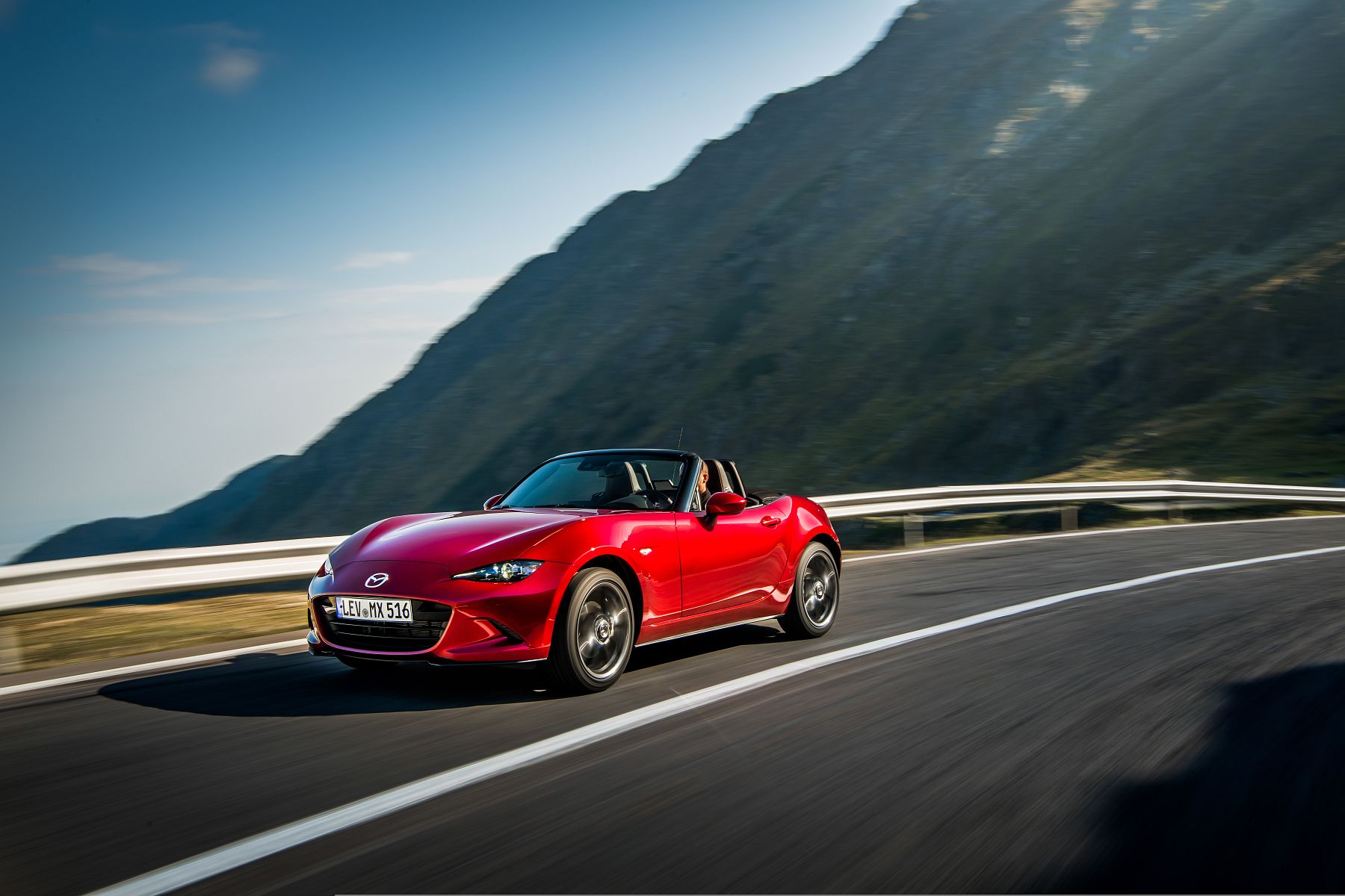 2019MX-5_SoulRedCrystal (5)