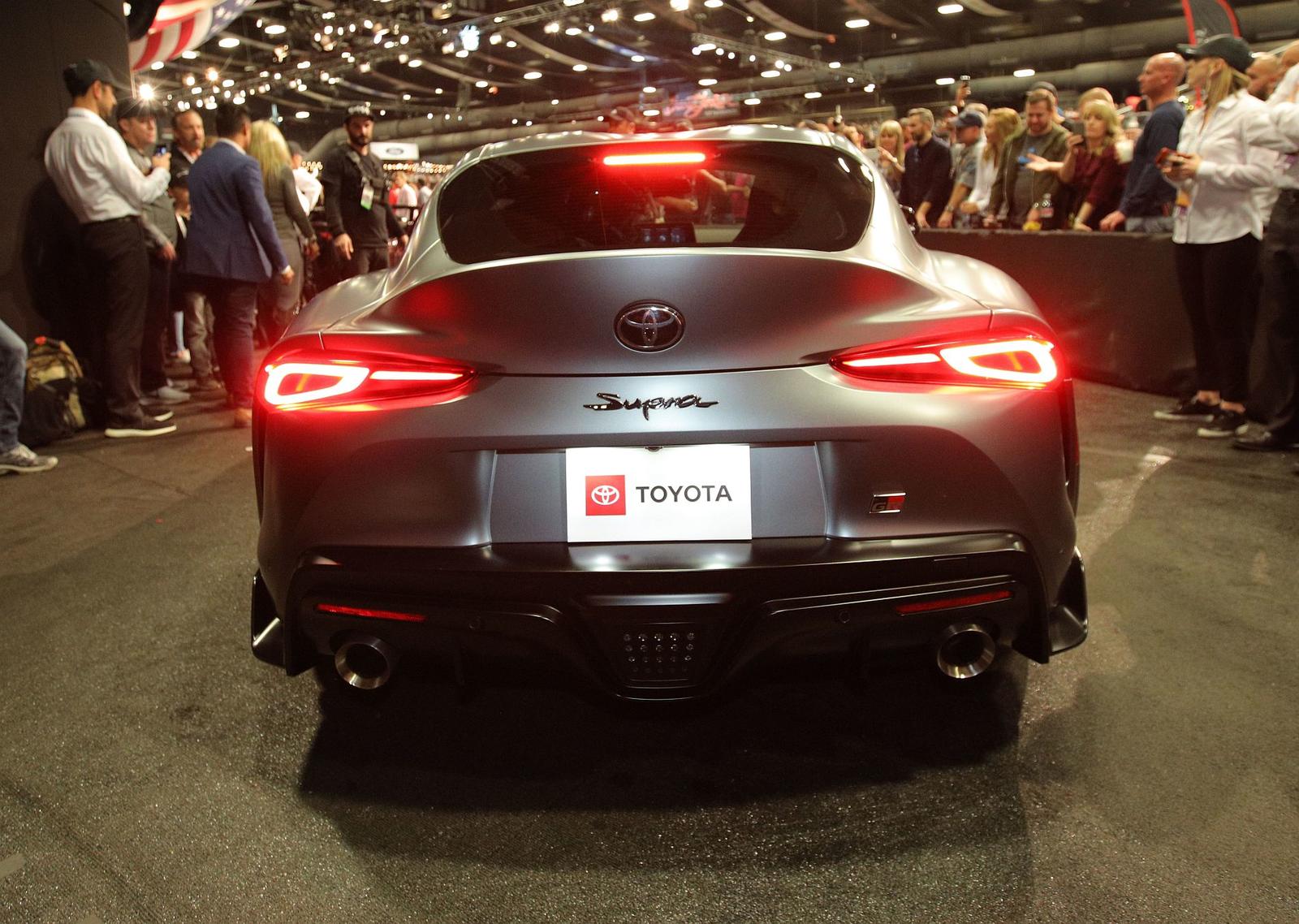 2020_Supra_Auction_Barrett_Jackson_03_818FA61F6E5B90BEB64CD2994635C2E4AA019239
