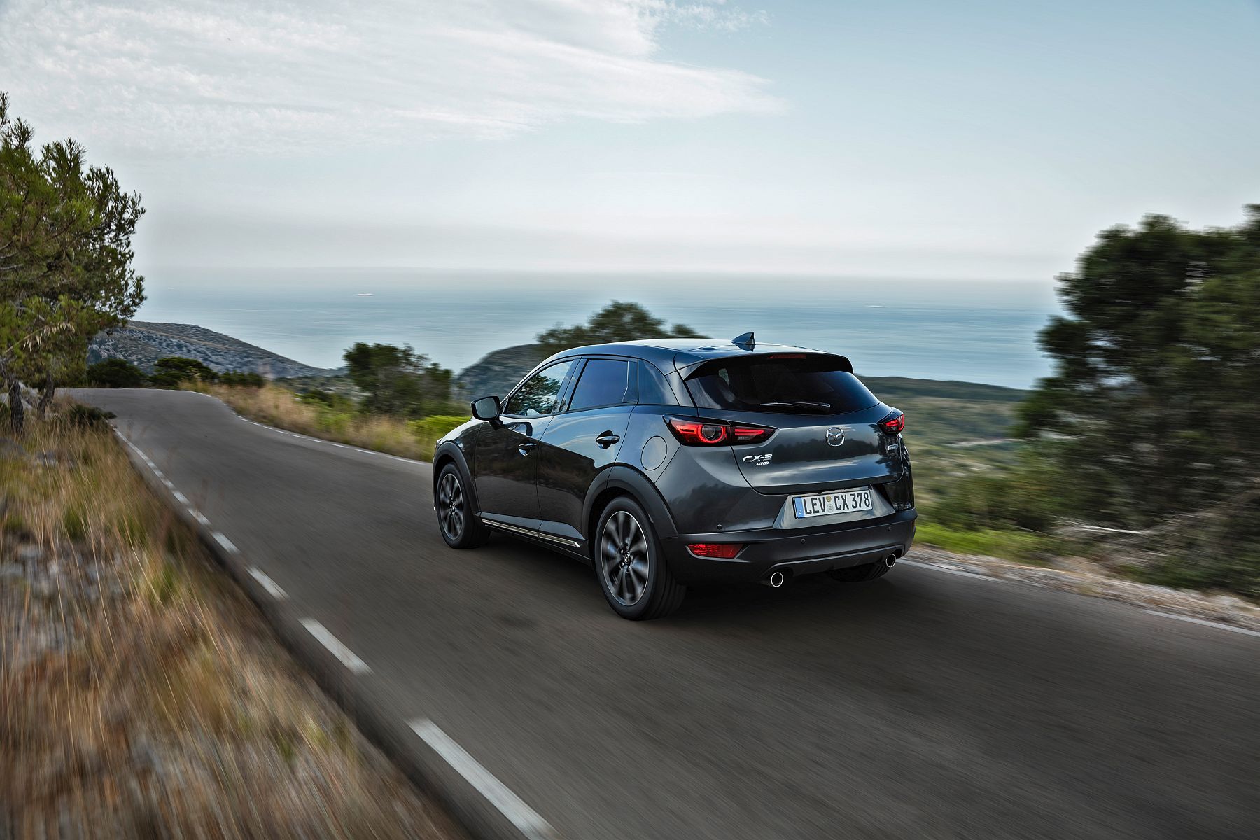 28_2018_MAZDA_CX-3_ACTION_REAR