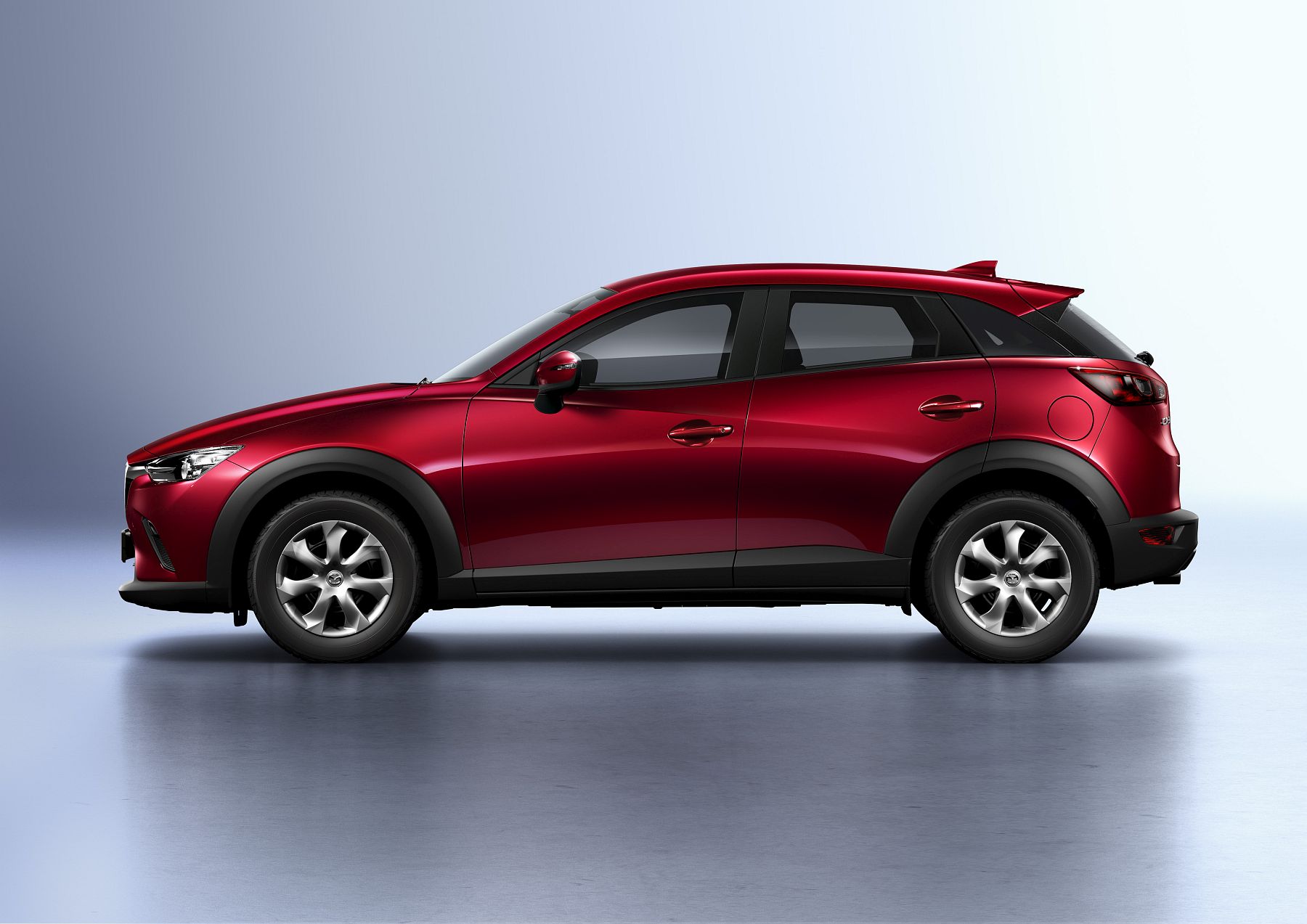 35_2018_MAZDA_CX-3_ENTRY-GRADE_SIDE