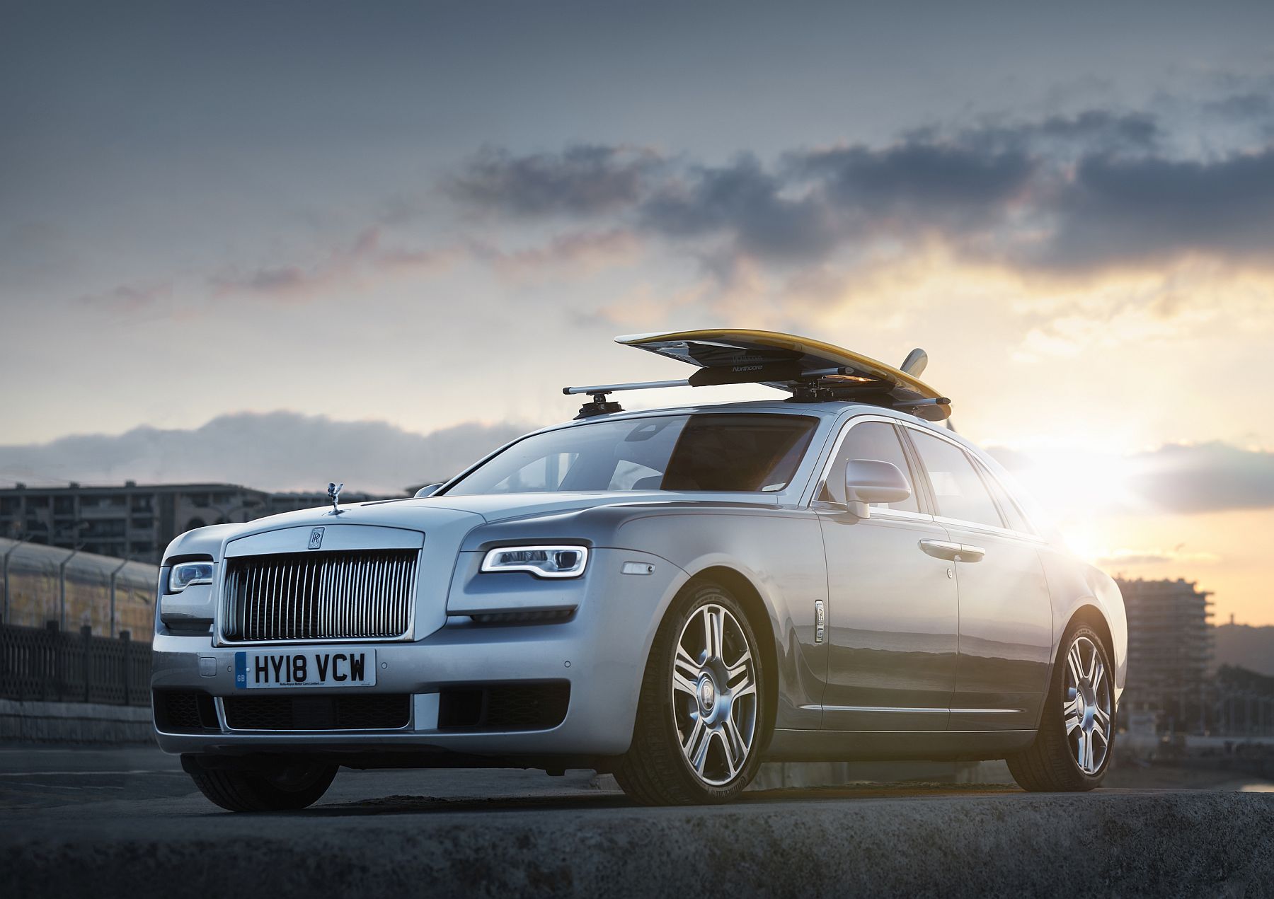 4. ROLLS-ROYCE GHOST AT EUROPE’S SUMMER HOT SPOT