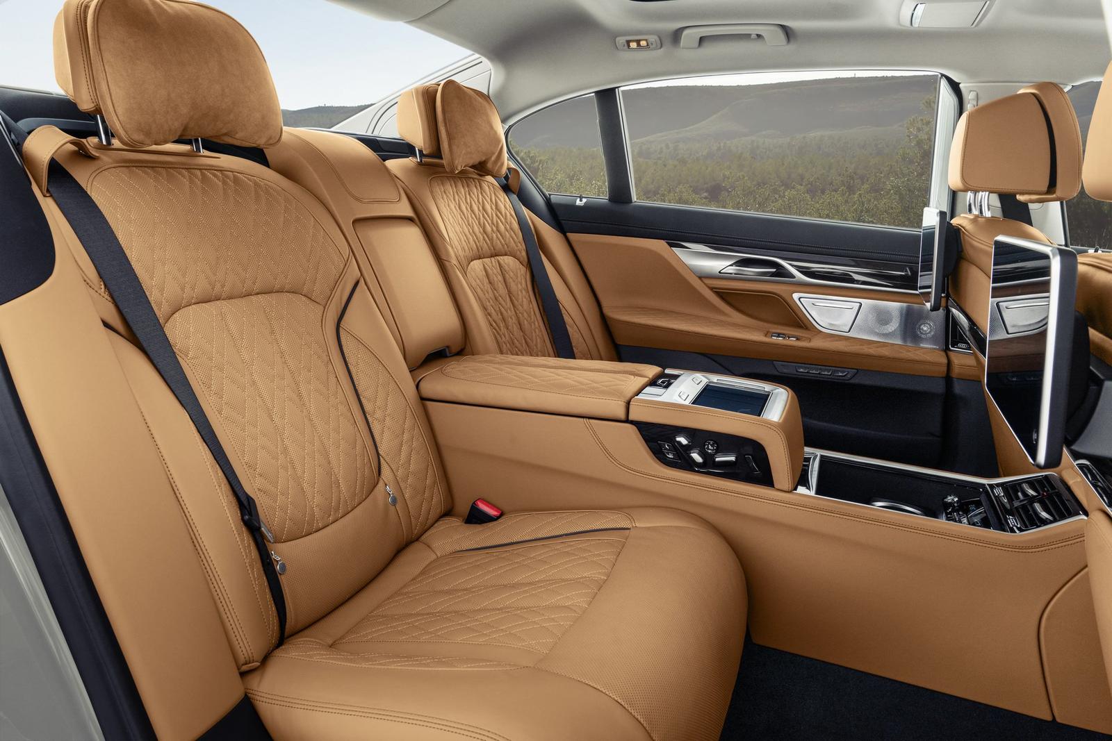 BMW Serie 7 2019 (18)