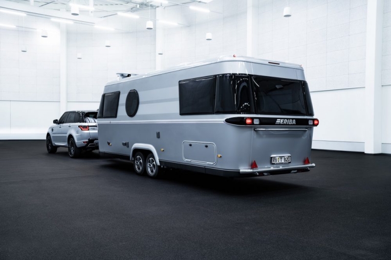 ERIBA_Touring_820_exterior_view_(01