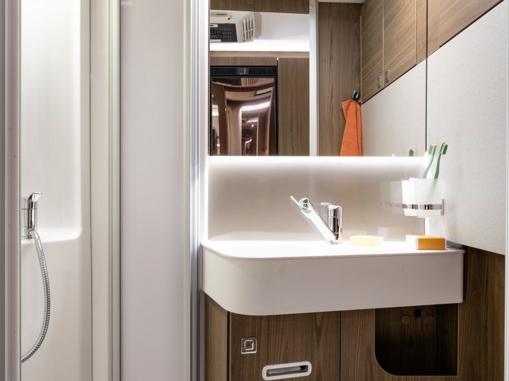 ERIBA_Touring_820_interior_view_(7)