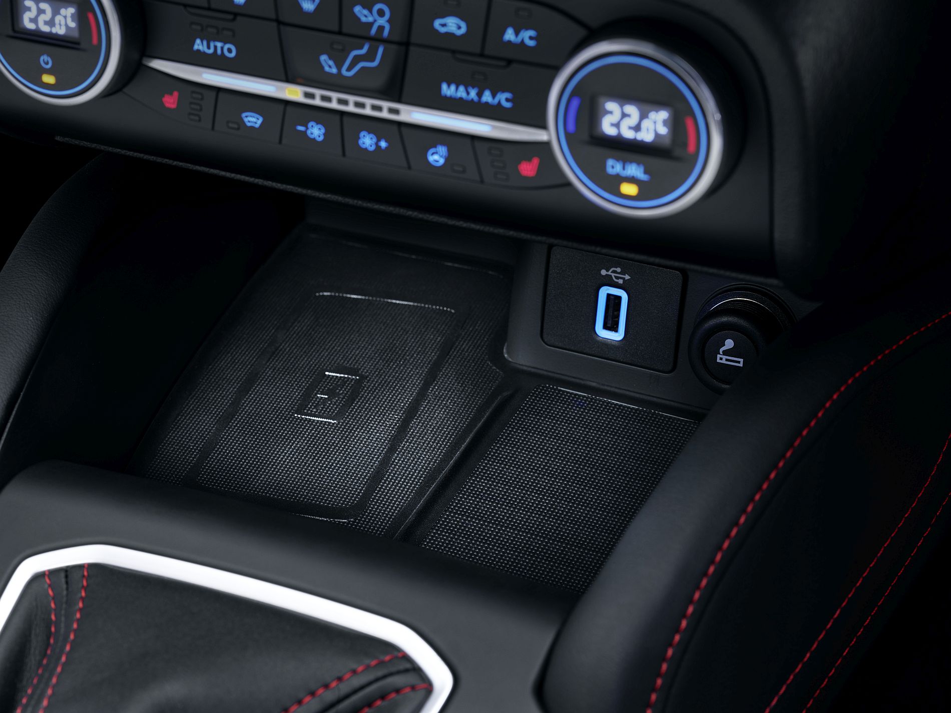 FORD_2018_FOCUS_ST-LINE_STUDIO_29