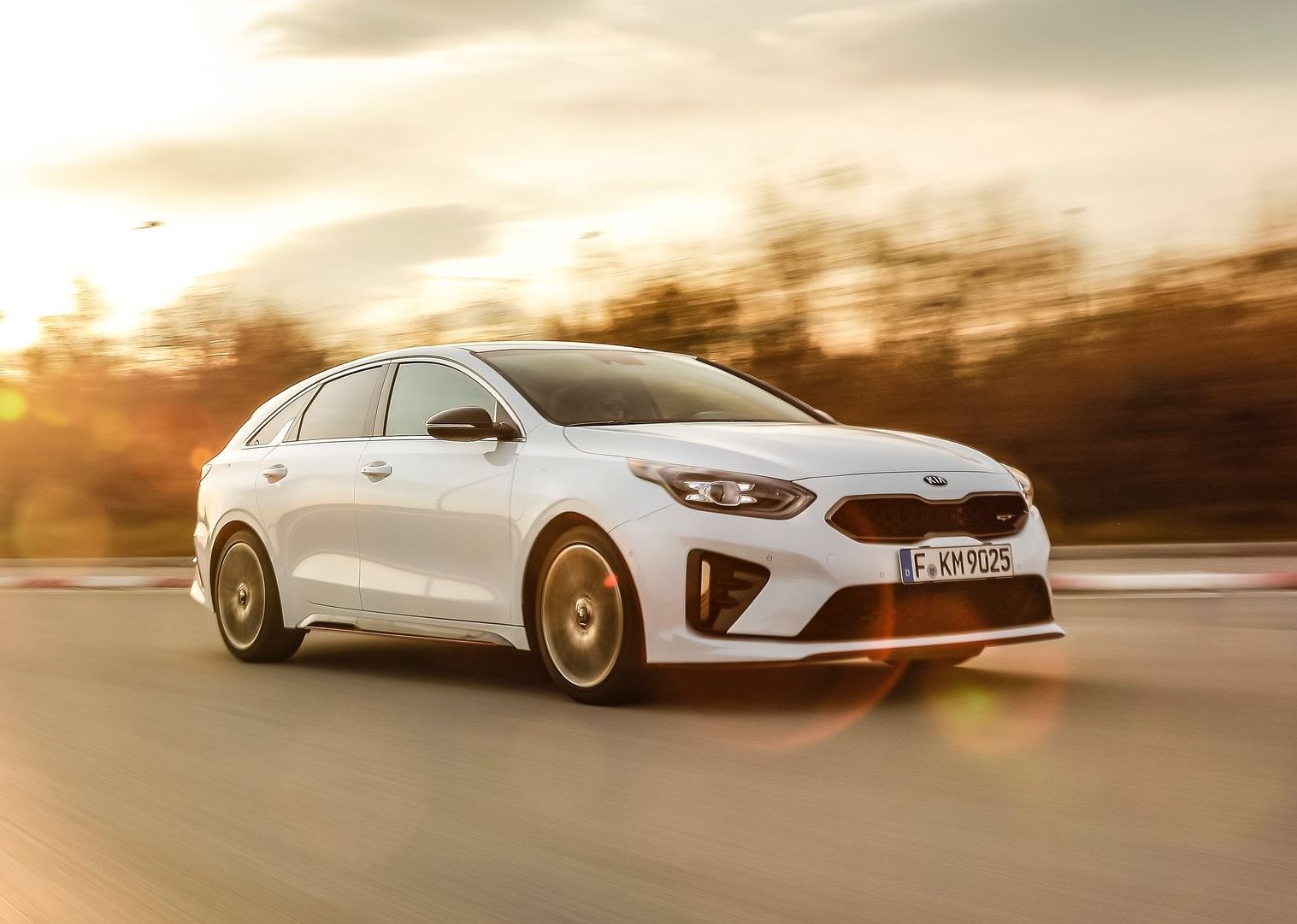 Kia-ProCeed-2019-1600-0c