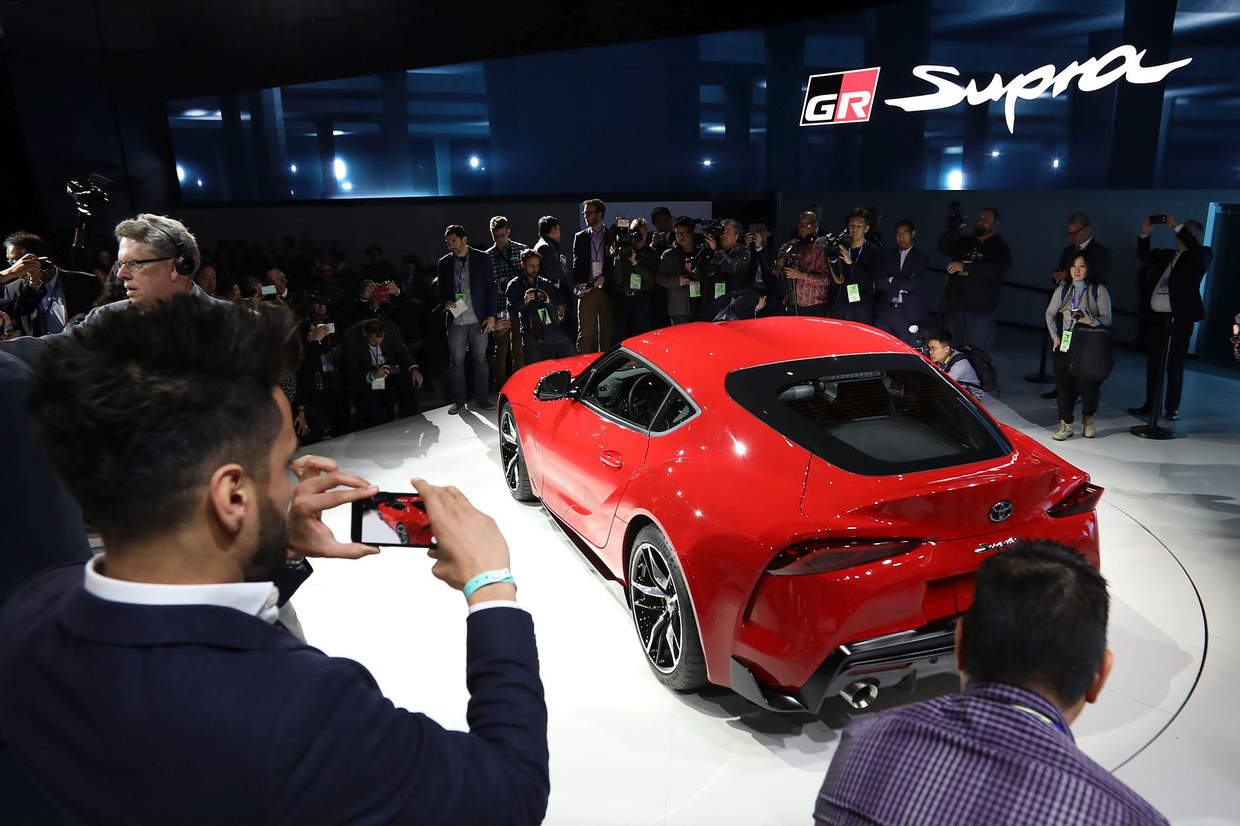 Toyota debuts 2020 Supra