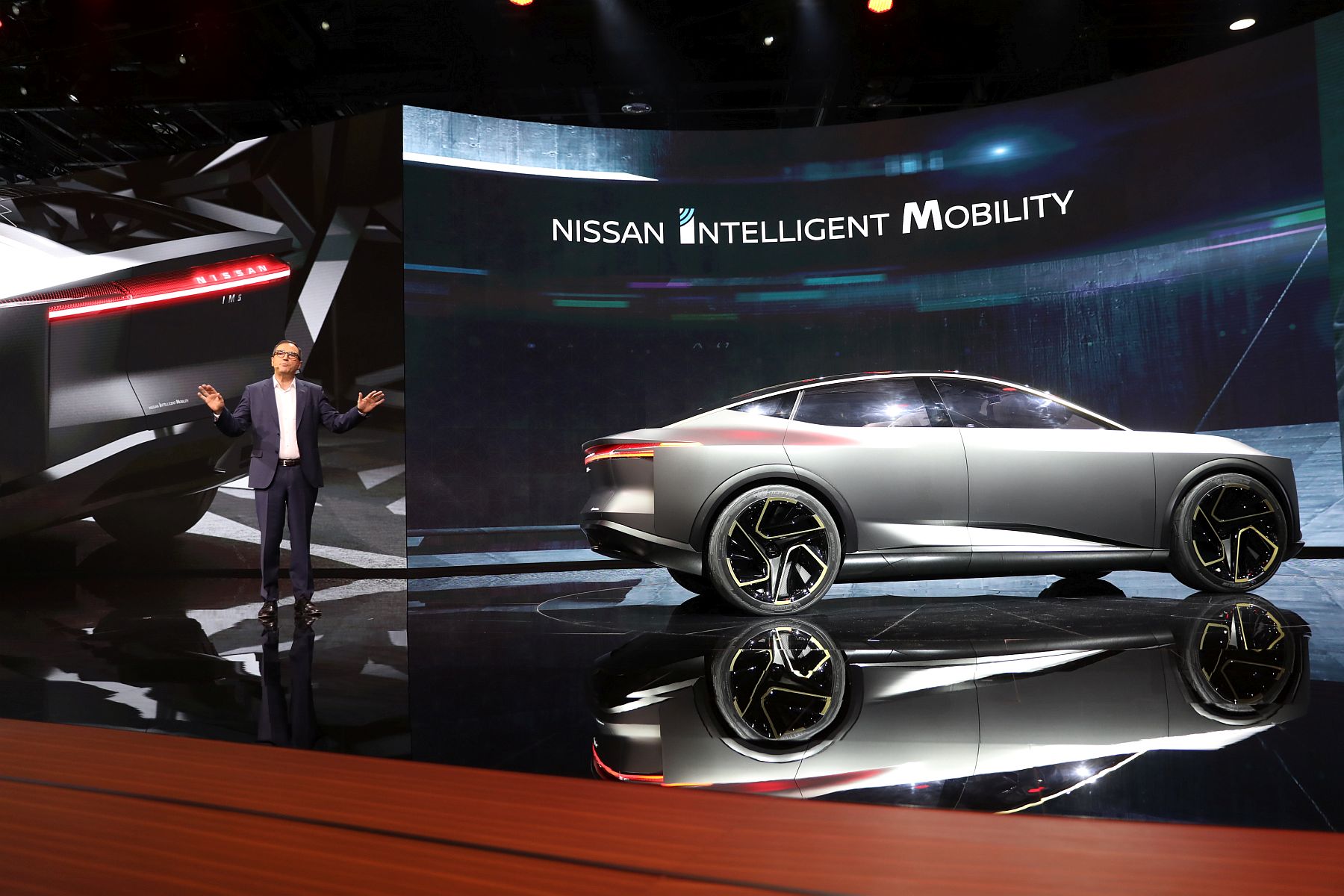 Nissan unveils the IMs Concept at the 2019 Detroit Auto Show