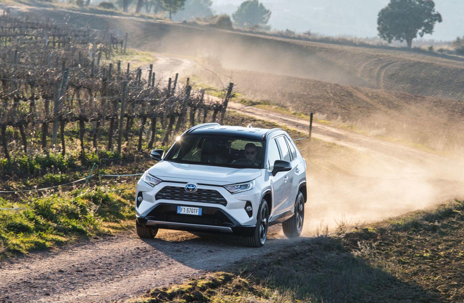 Toyota_Rav4_2019_01 (72)