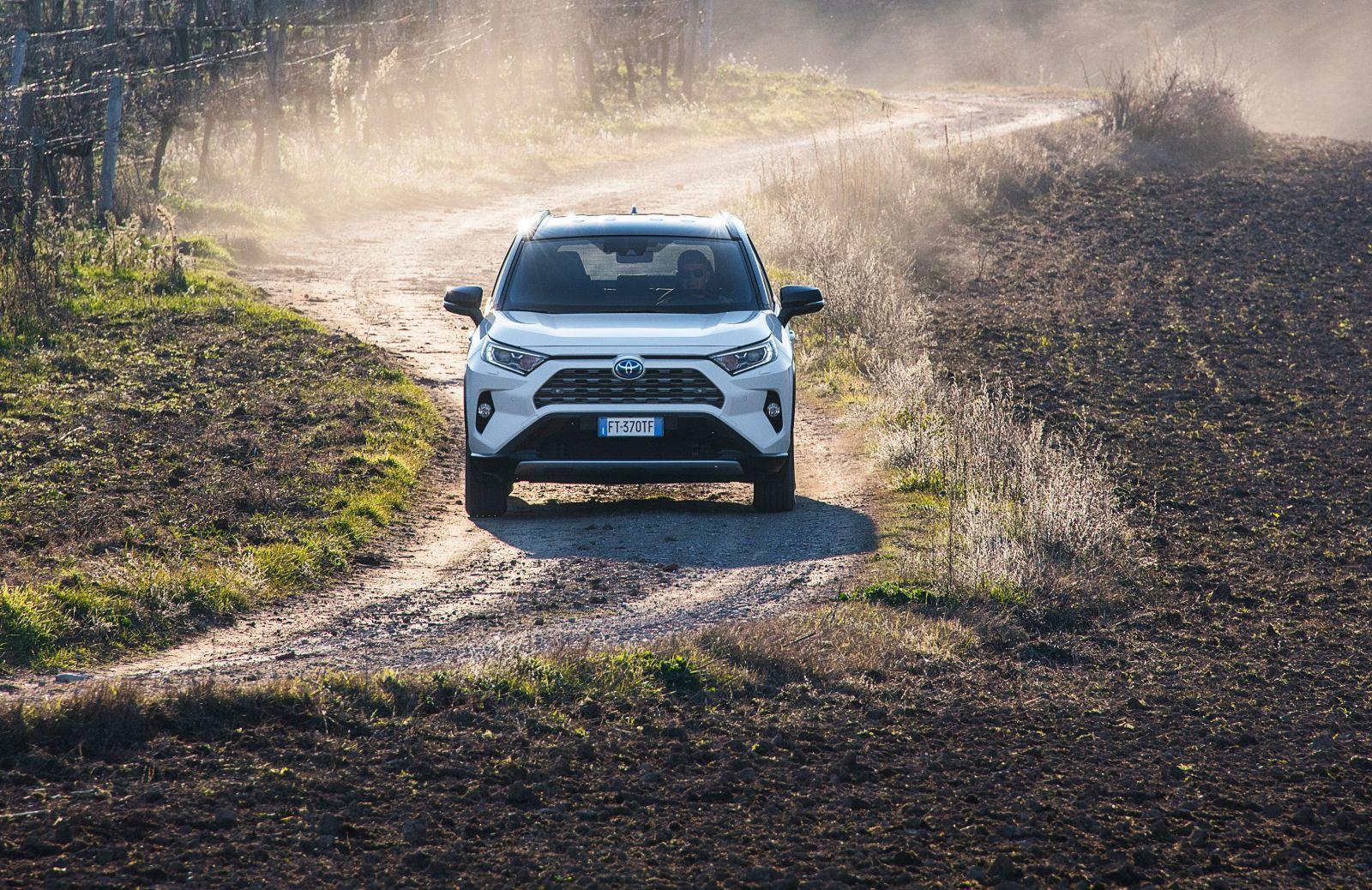 Toyota_Rav4_2019_01 (75)