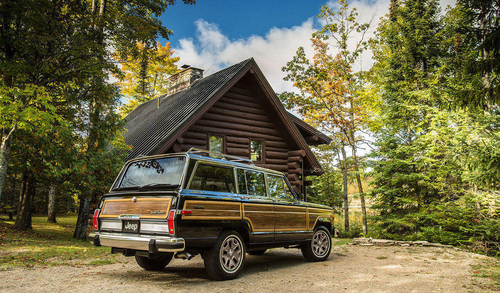 vehicle-7-91-Grand-Wagoneer-01