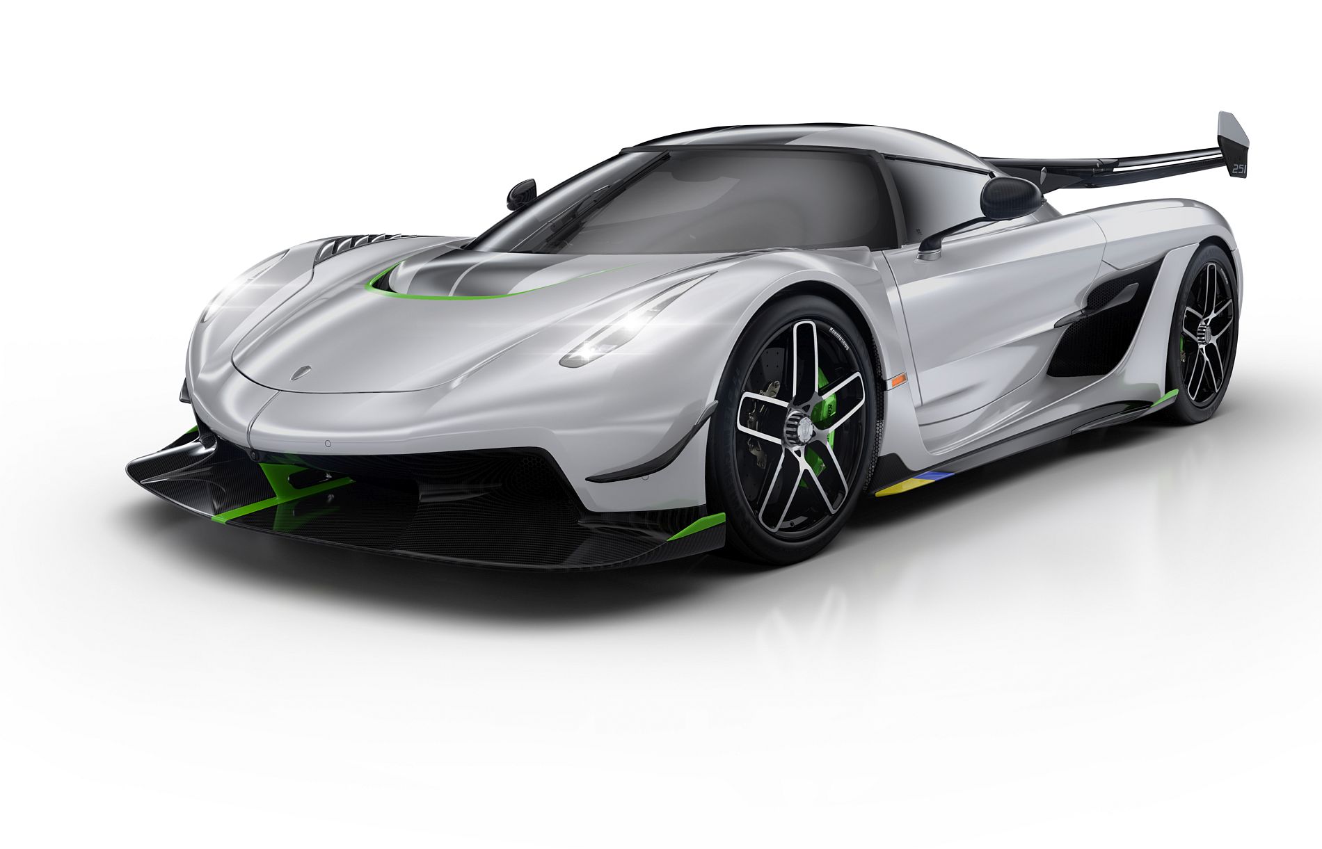 JESKO_perspective_front_72dpi
