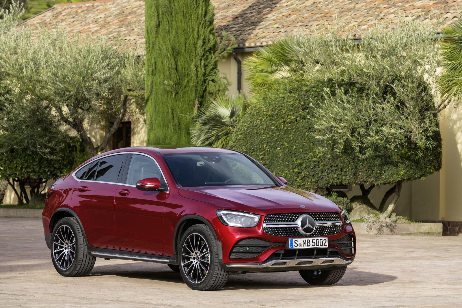 Mercedes-Benz GLC Coupé (C253)

Mercedes-Benz GLC Coupé (C253)