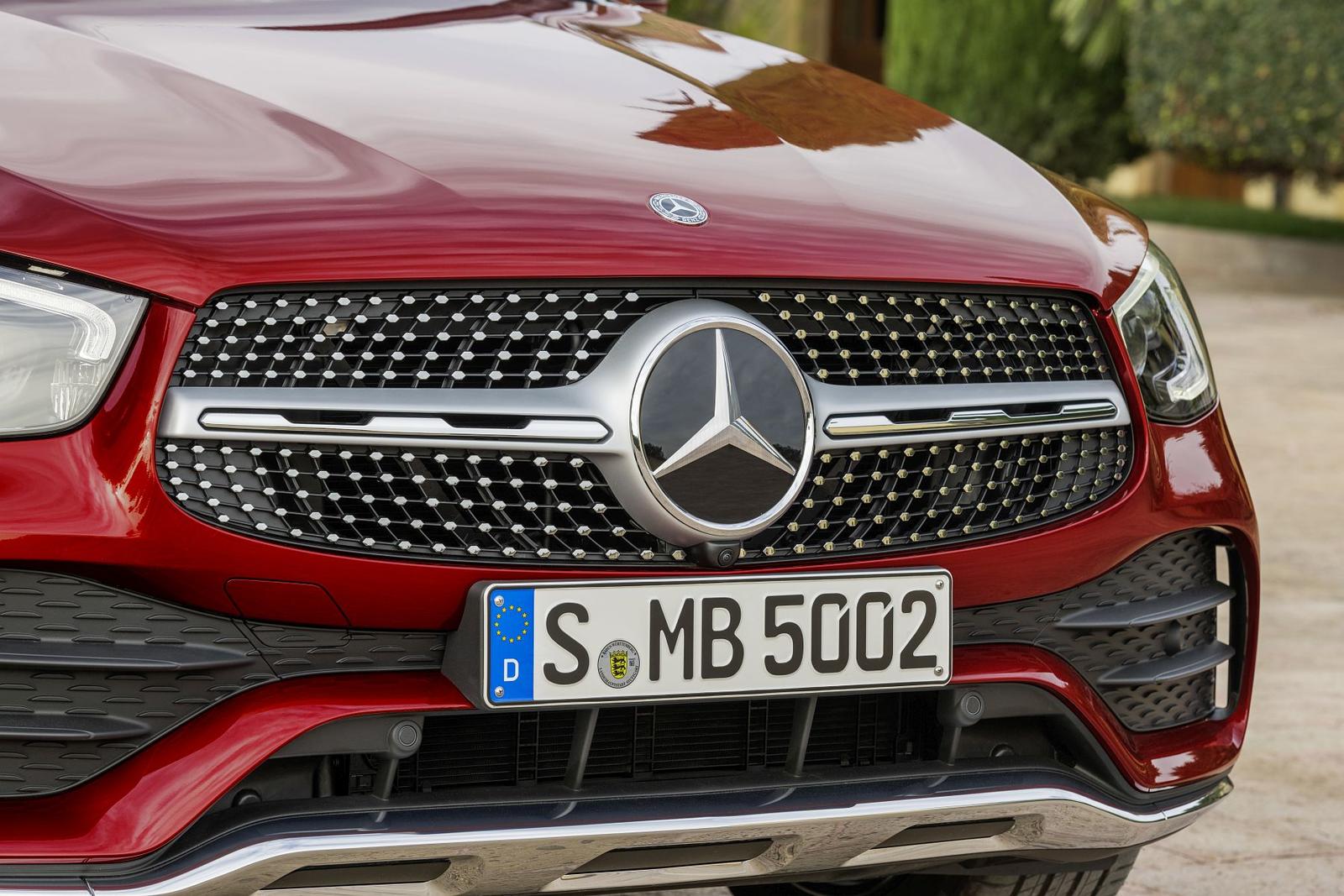 Mercedes-Benz GLC Coupé (C253)

Mercedes-Benz GLC Coupé (C253)