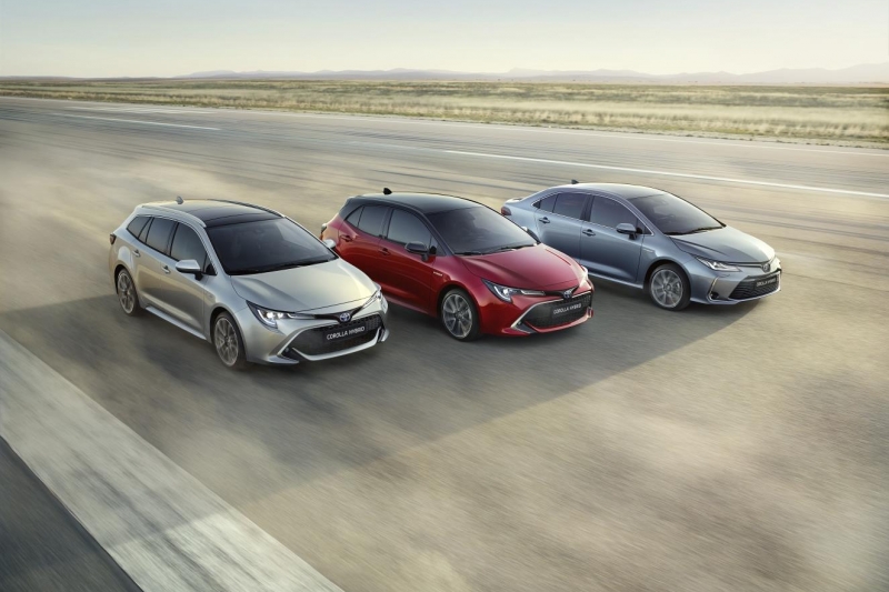 NG-Toyota-Corolla-Sedan-Hatchback-TouringSports
