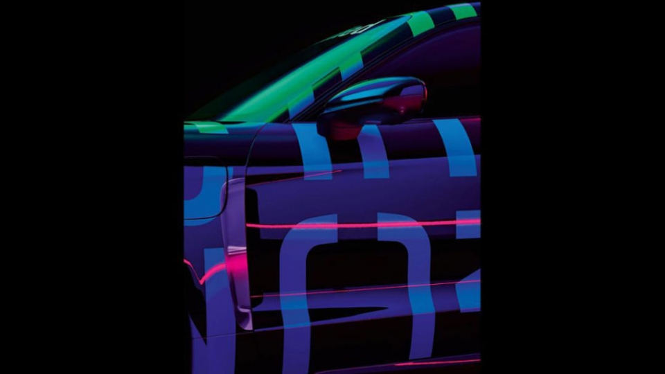 porsche-taycan-teased-1-6-960×600