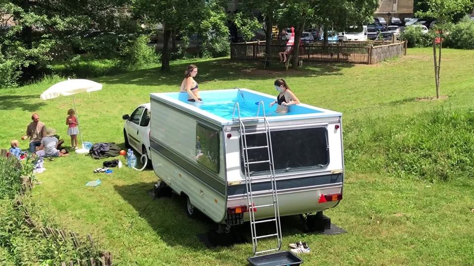 Caravana Piscina