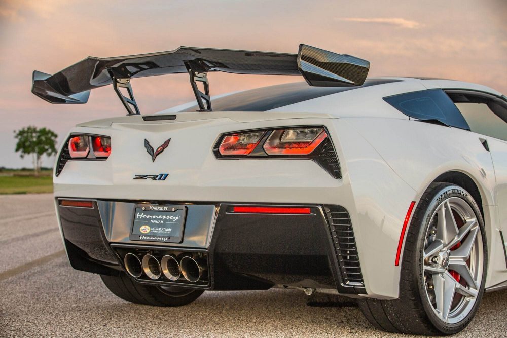 ZR1-Corvette-2019-White-Hennessey16-min